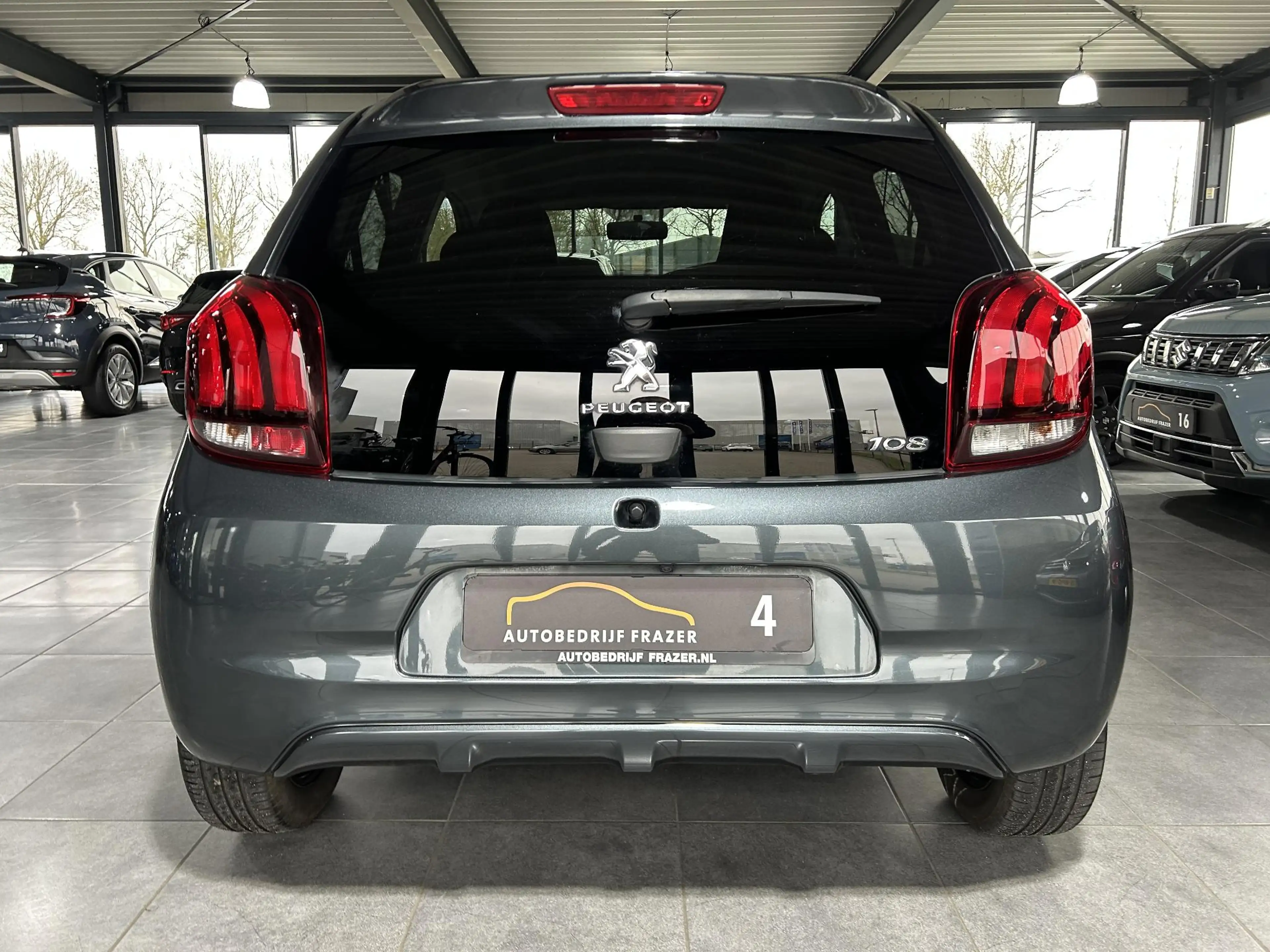 Peugeot 108 1.0 e-VTi Active TOP CABRIO! — photo 12