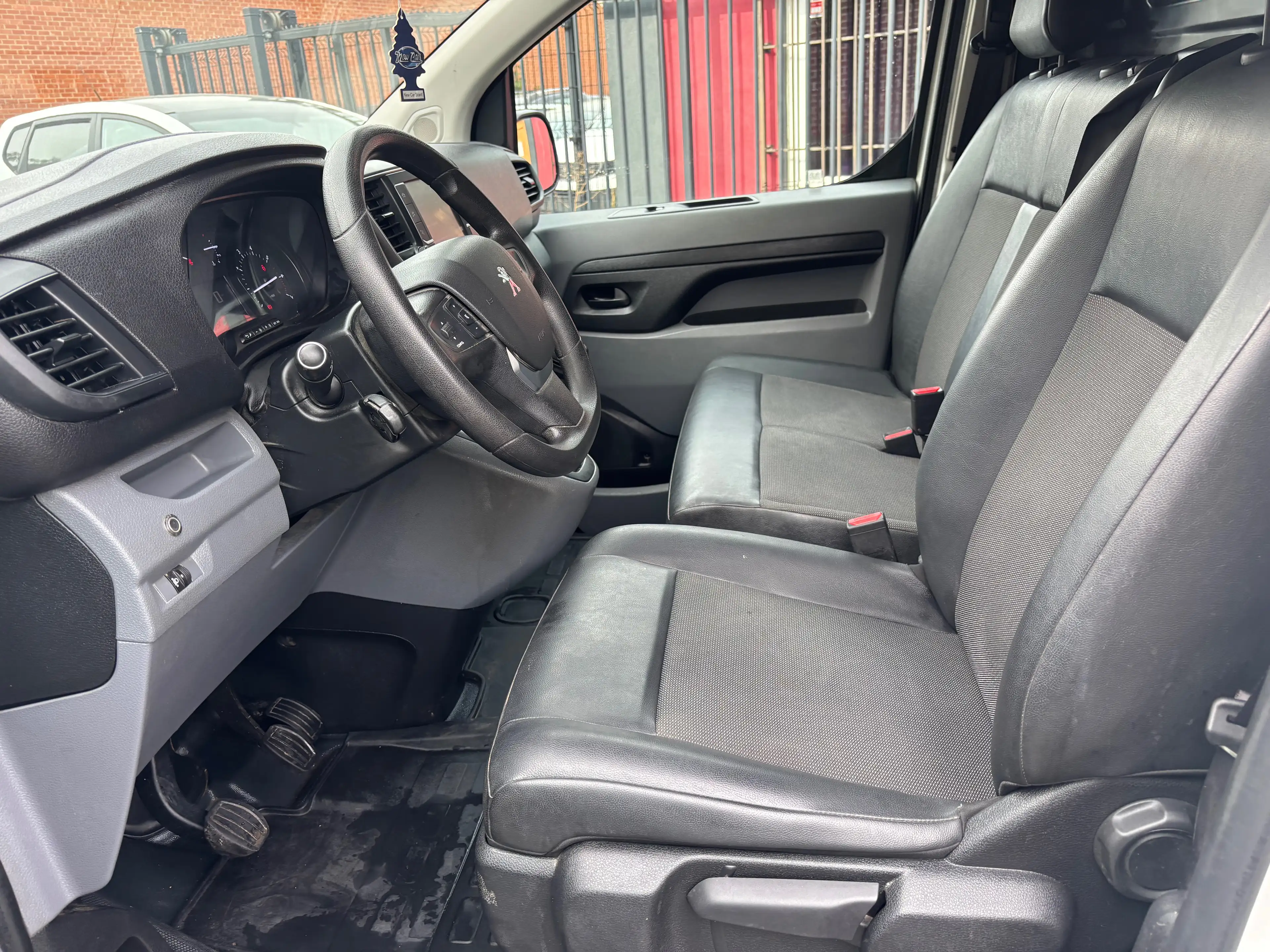 Peugeot Expert 1.5 BlueHDi L1 prête à immatriculer ! — photo 10