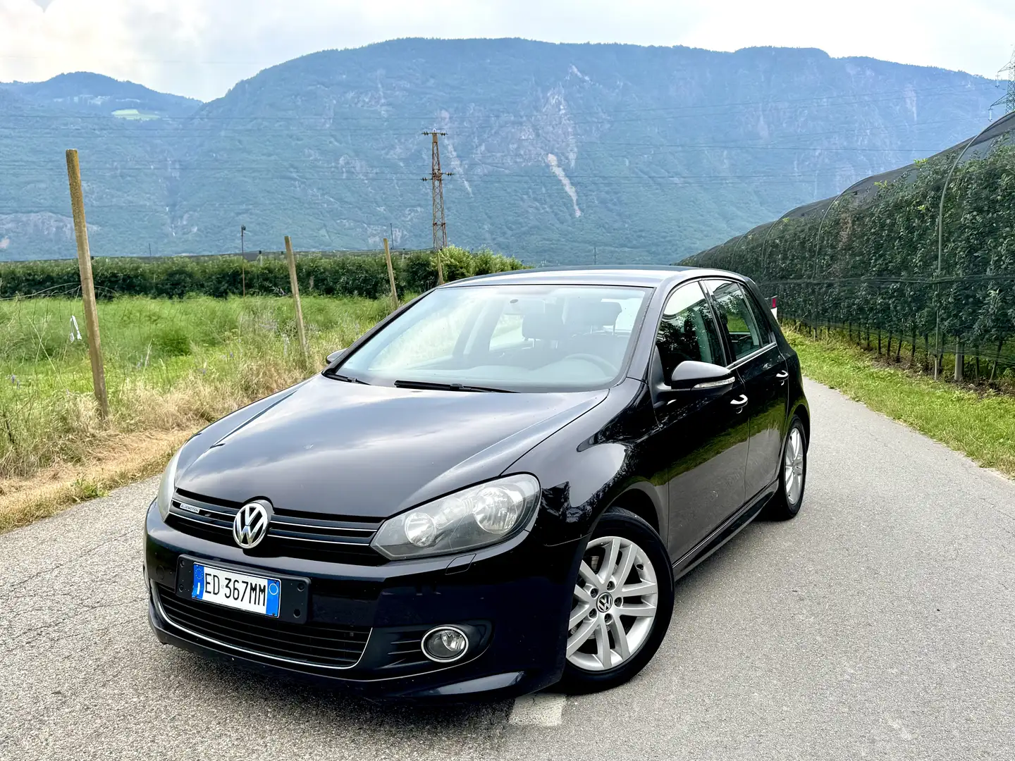 Volkswagen Golf 5p 1.6 tdi Highline - 2