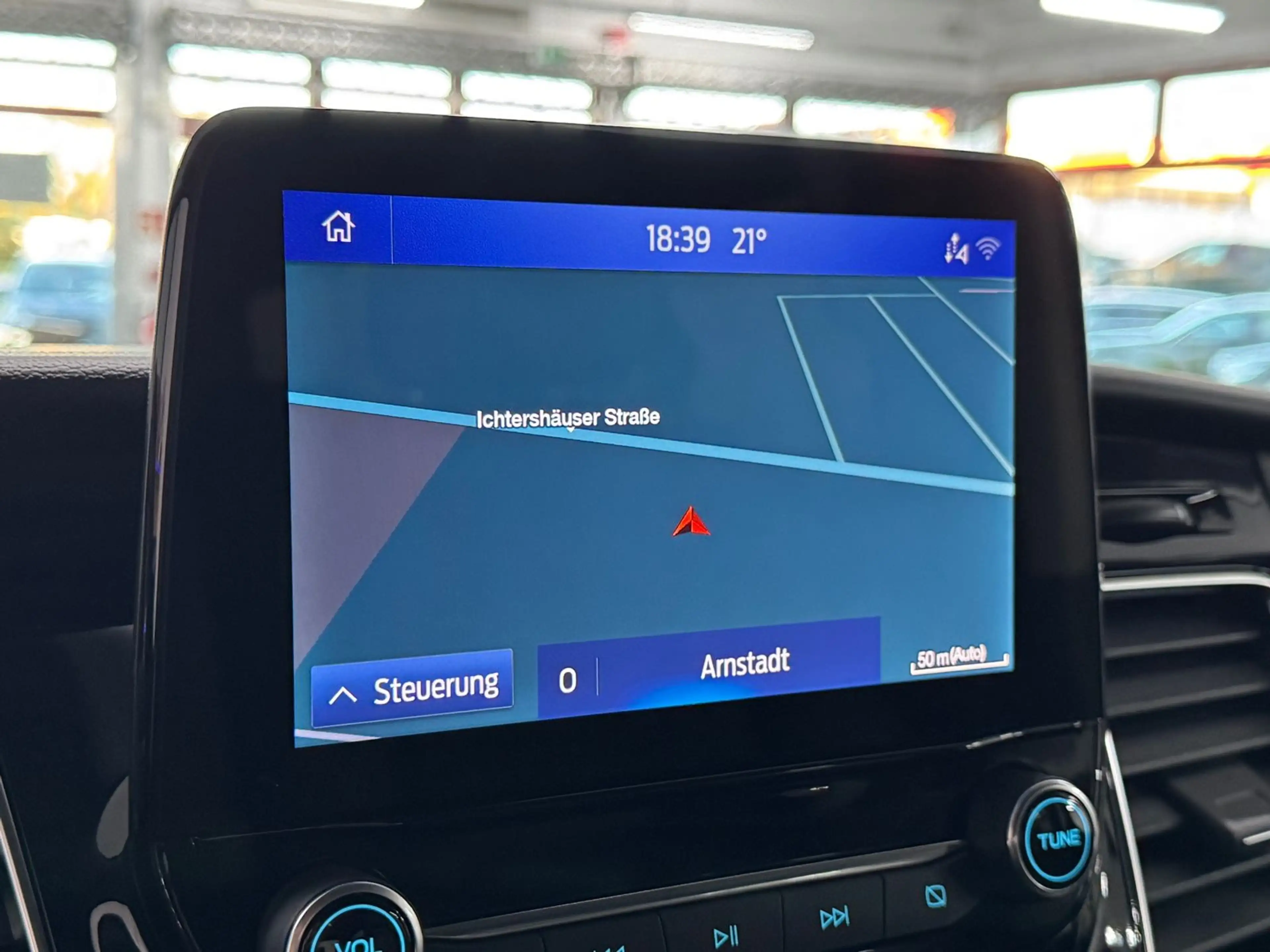 Ford Tourneo Custom Sport L1 Aut. KAMERA/CARPLAY/TOP! — photo 14