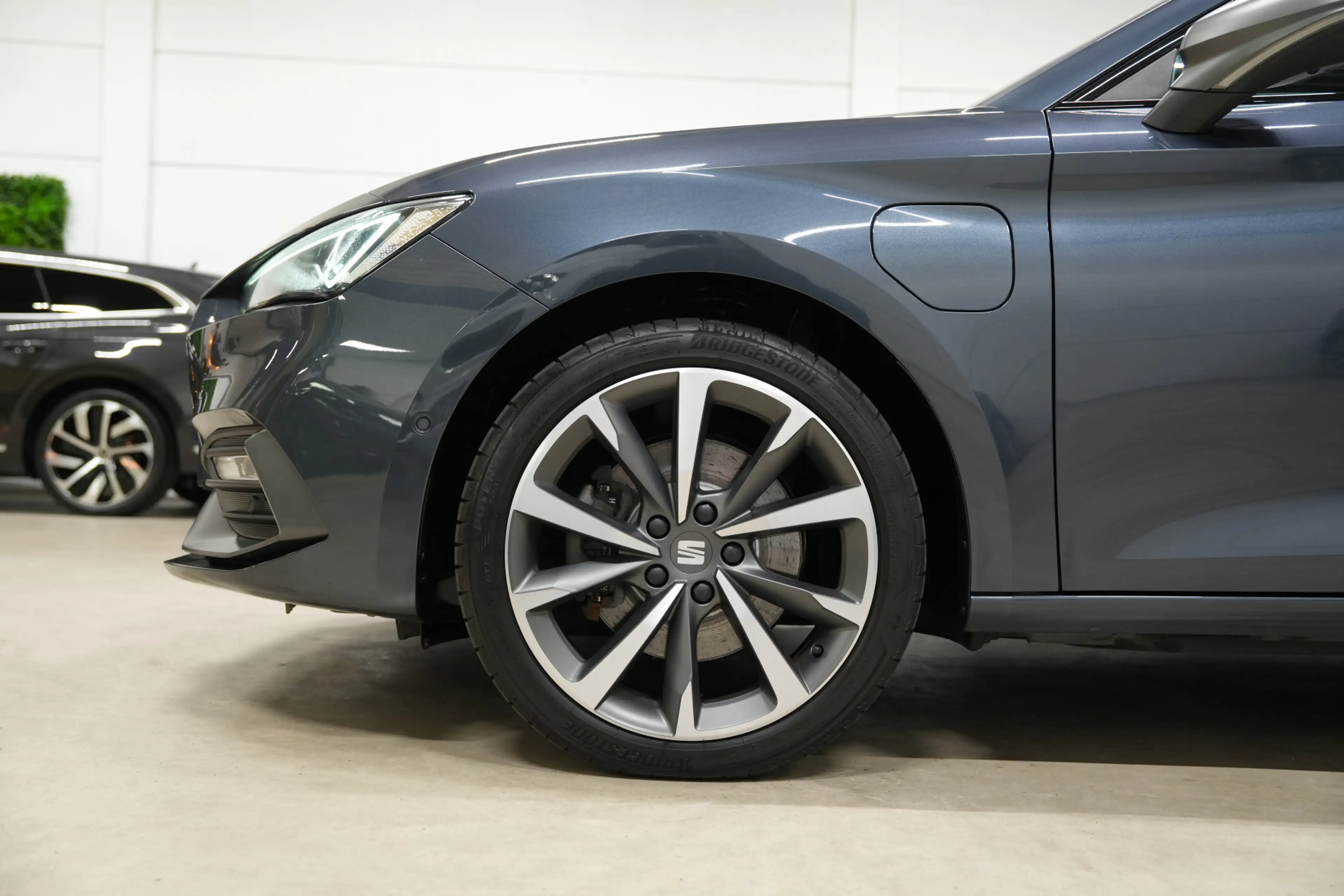 SEAT Leon 1.4 TSI eHybrid PHEV FR 204PK * SoH 96% - Pano - M — photo 11