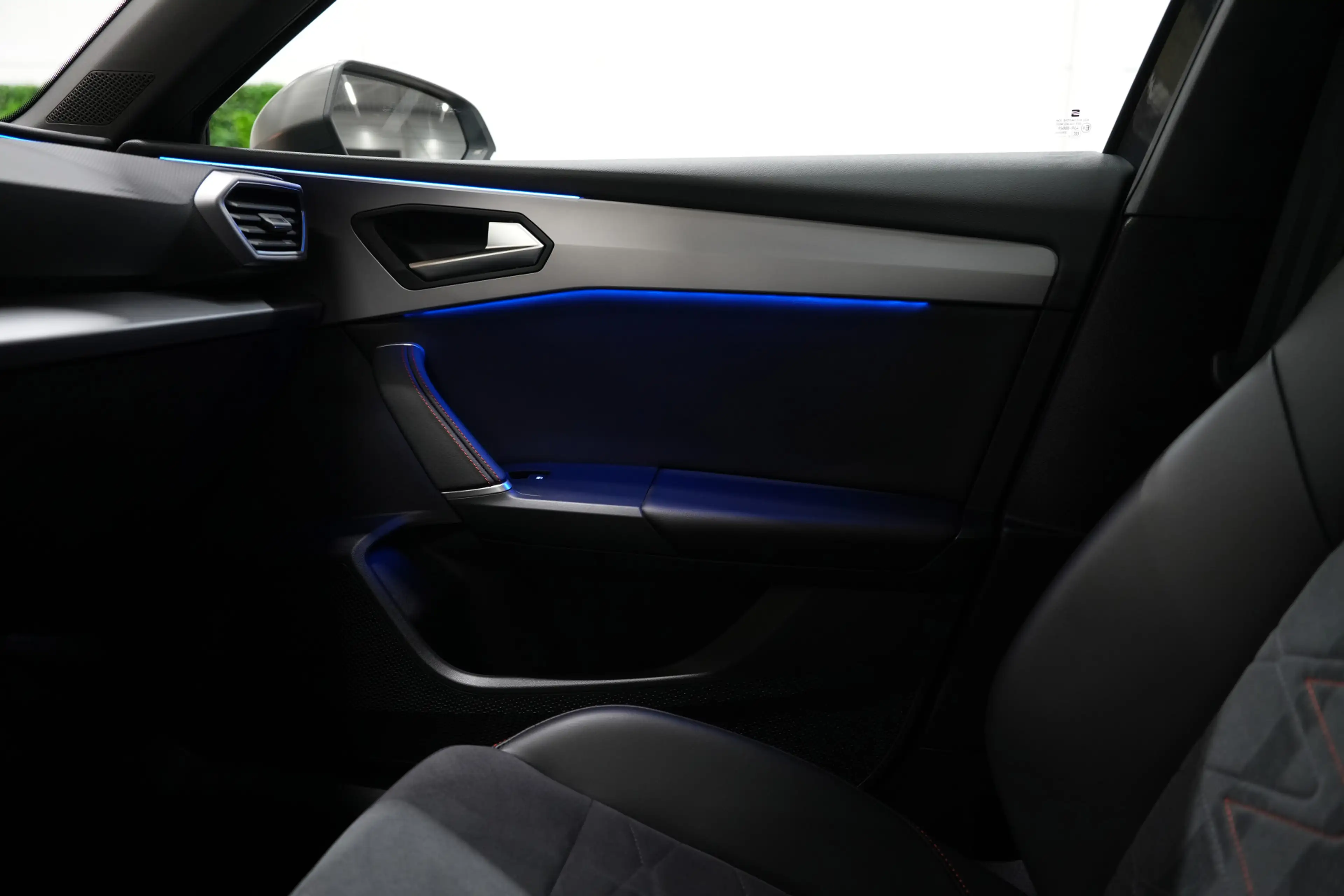 SEAT Leon 1.4 TSI eHybrid PHEV FR 204PK * SoH 96% - Pano - M — photo 35
