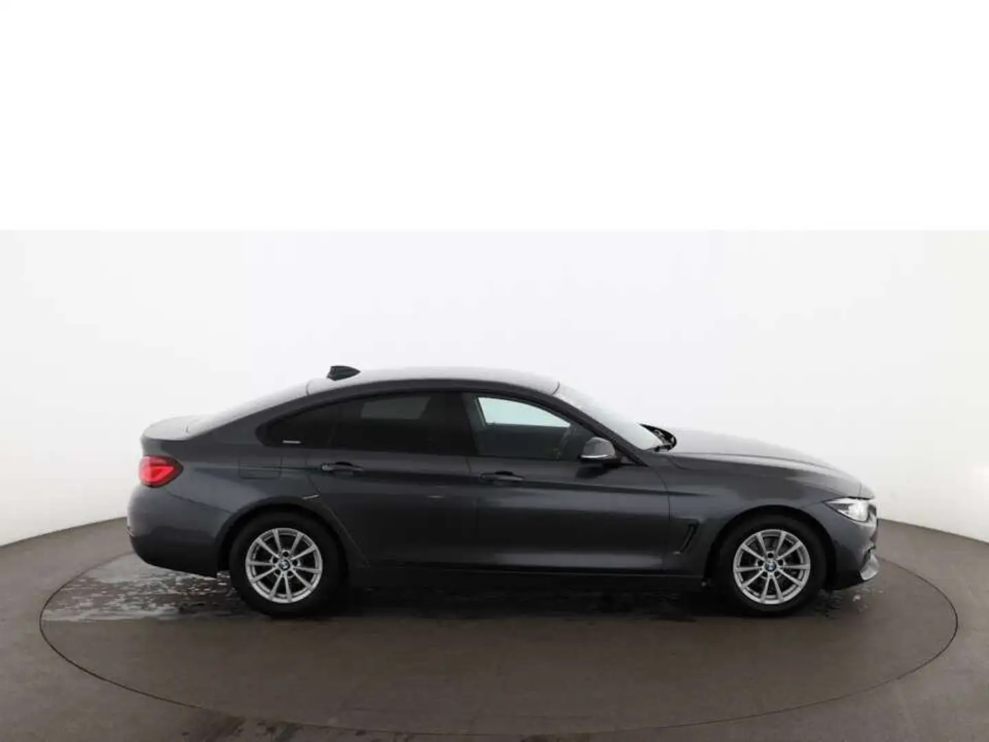 BMW 420 d Gran Coupe Luxury LED NAVI LEDER R-CAM Grau - 2