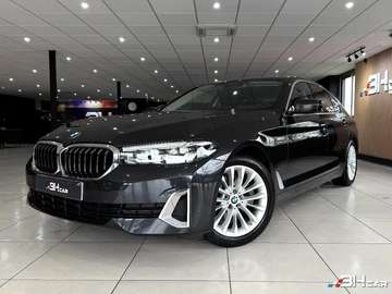 520I 184 CH LUXURY BVA8 2022 GARANTIE 1 AN