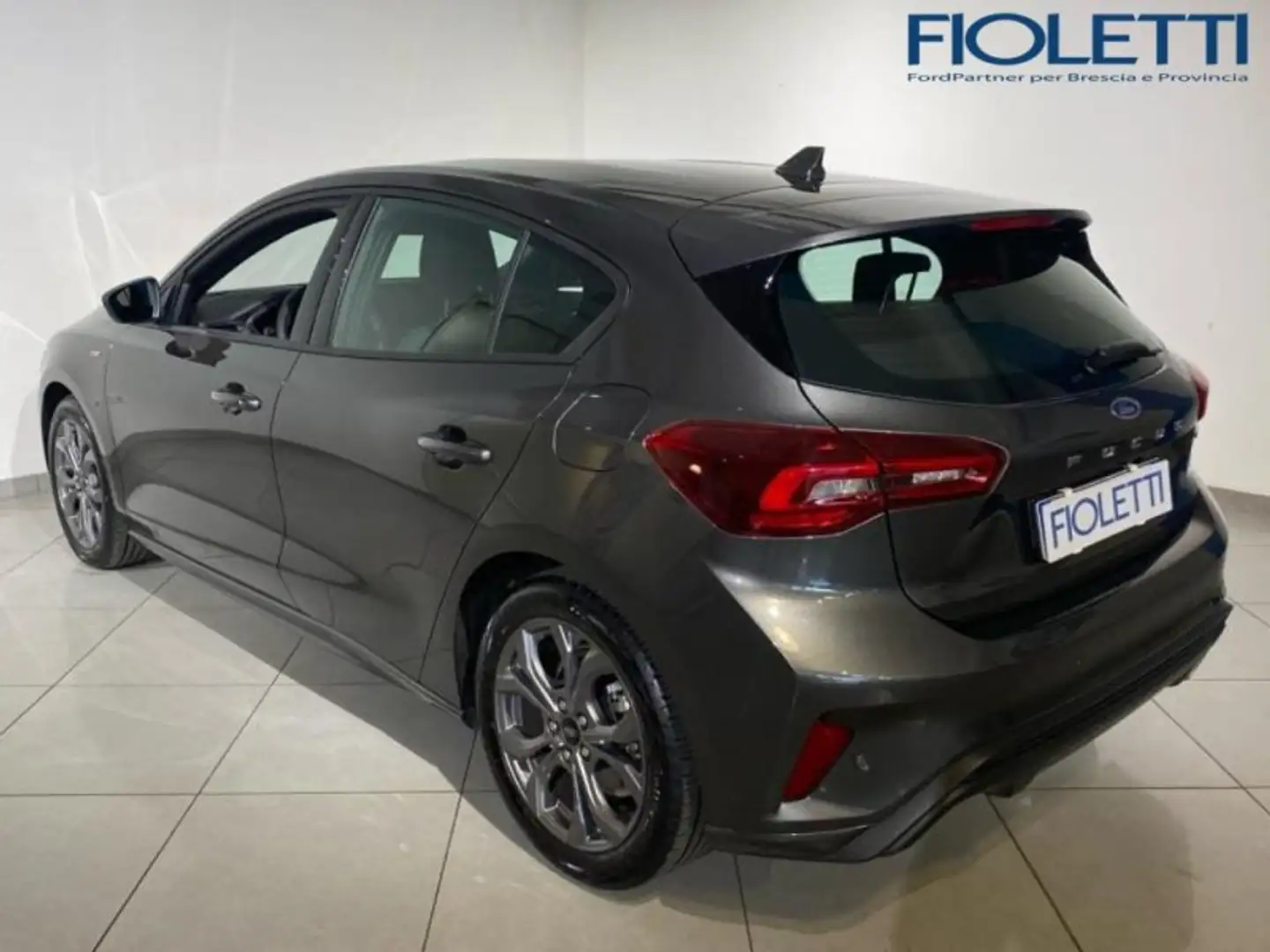 Ford Focus 4ª SERIE 1.0 ECOBOOST HYBRID 125 CV 5P. ST LINE - 2