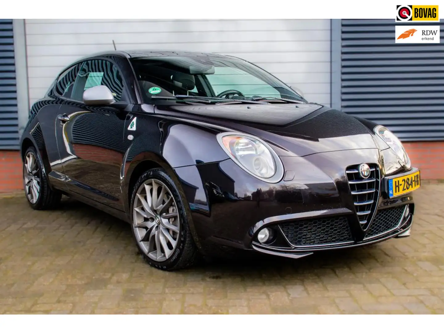 Alfa Romeo MiTo 1.4 T Quadrifoglio Verde Zwart - 1