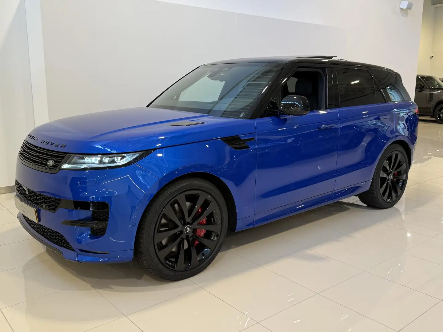 Land Rover Range Rover Sport P460e Dynamic HSE PHEV | SV Ultra Lak Velocity Blu Bleu - 2