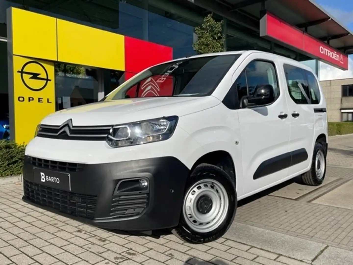 Citroen Berlingo 100pk MT6 - Navi - 3 zit - schuifdeur L+R Wit - 1