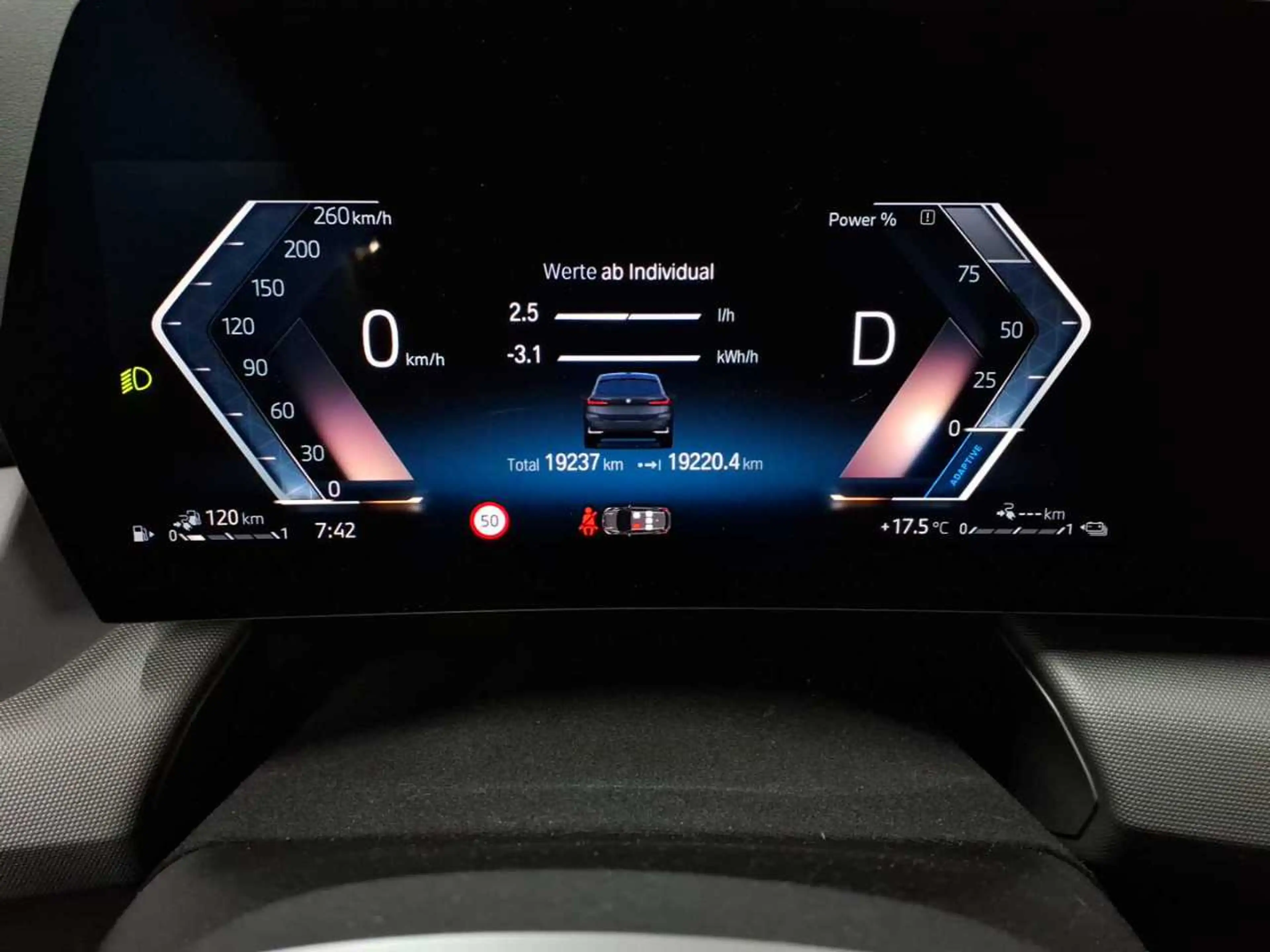 BMW 225 225e xDrive Active Tourer Aut. — photo 11