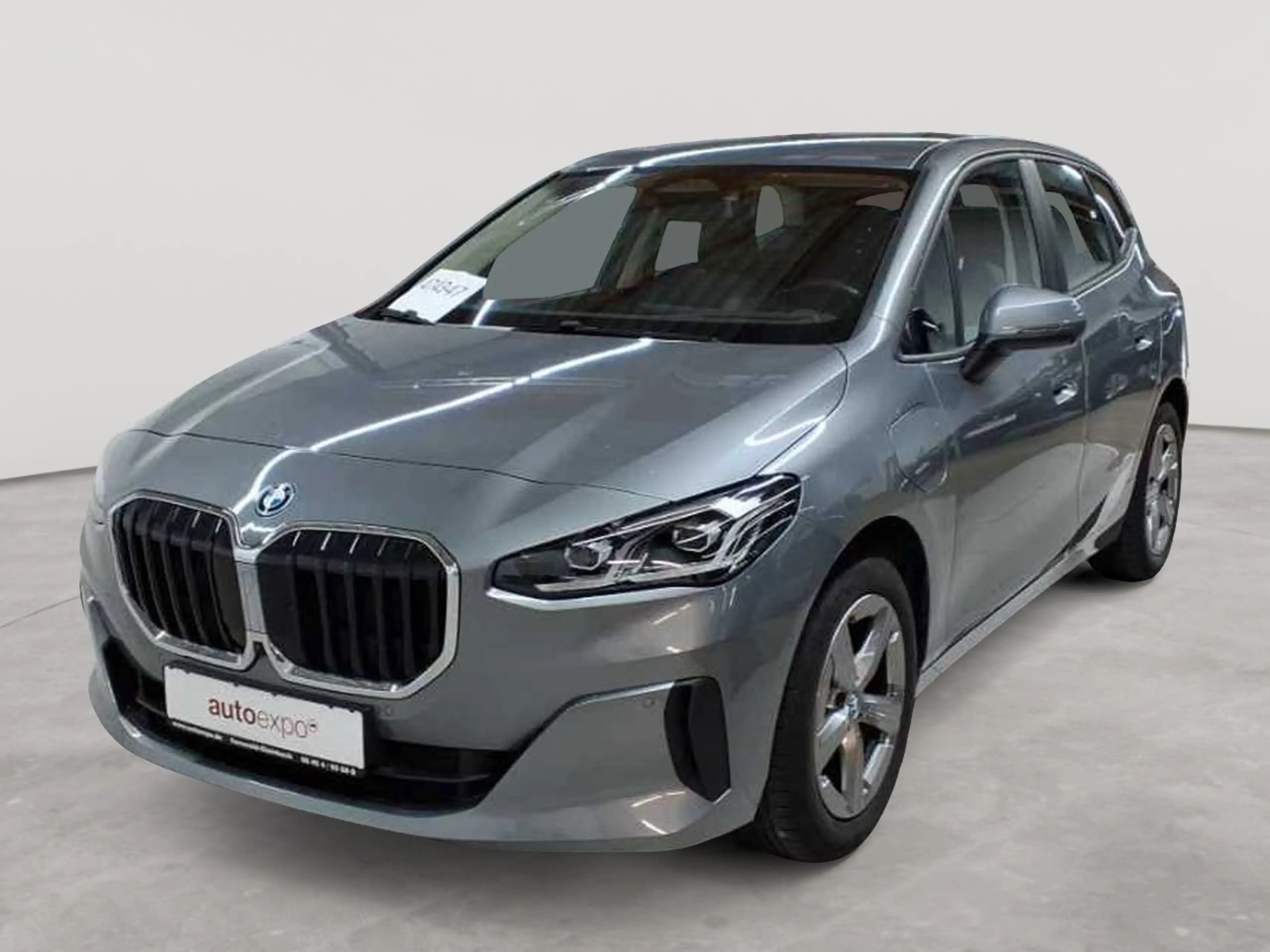 BMW 225 225e xDrive Active Tourer Aut. — photo 2