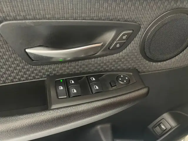 BMW 2 Series view 17