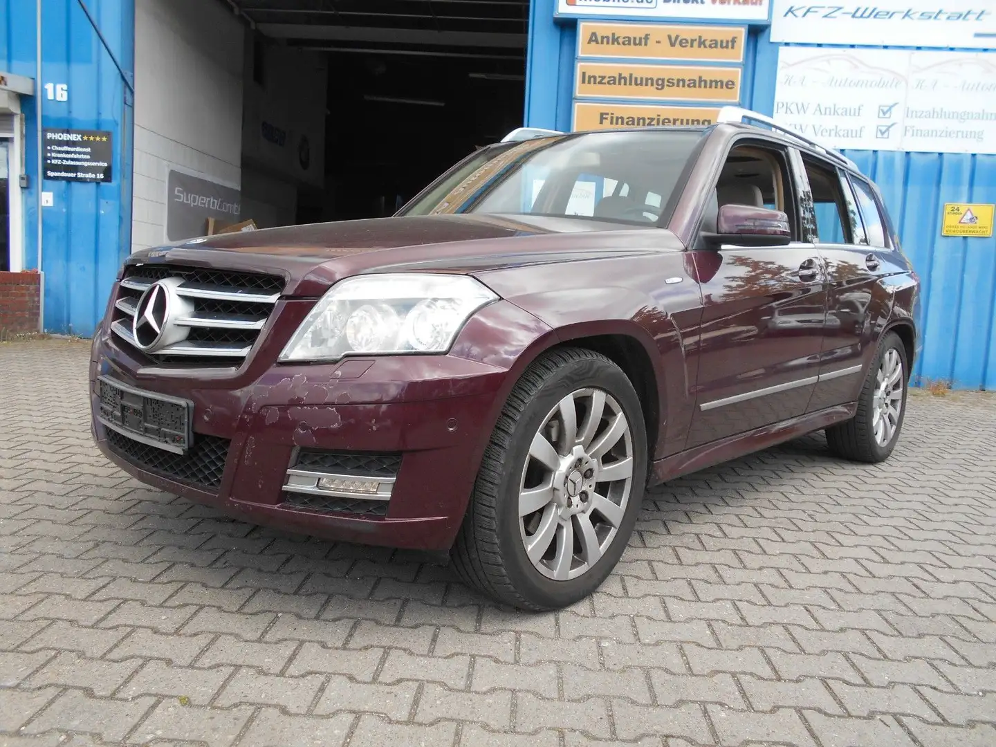 Mercedes-Benz GLK 220 GLK CDI BlueEfficiency Sport Edi Rot - 1