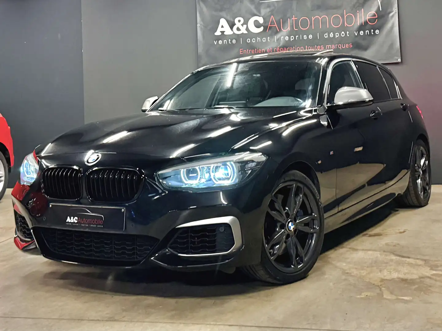 BMW 140 M140iXAS Noir - 1