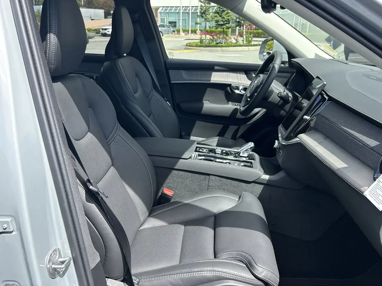 Volvo XC90 снимка Volvo XC90