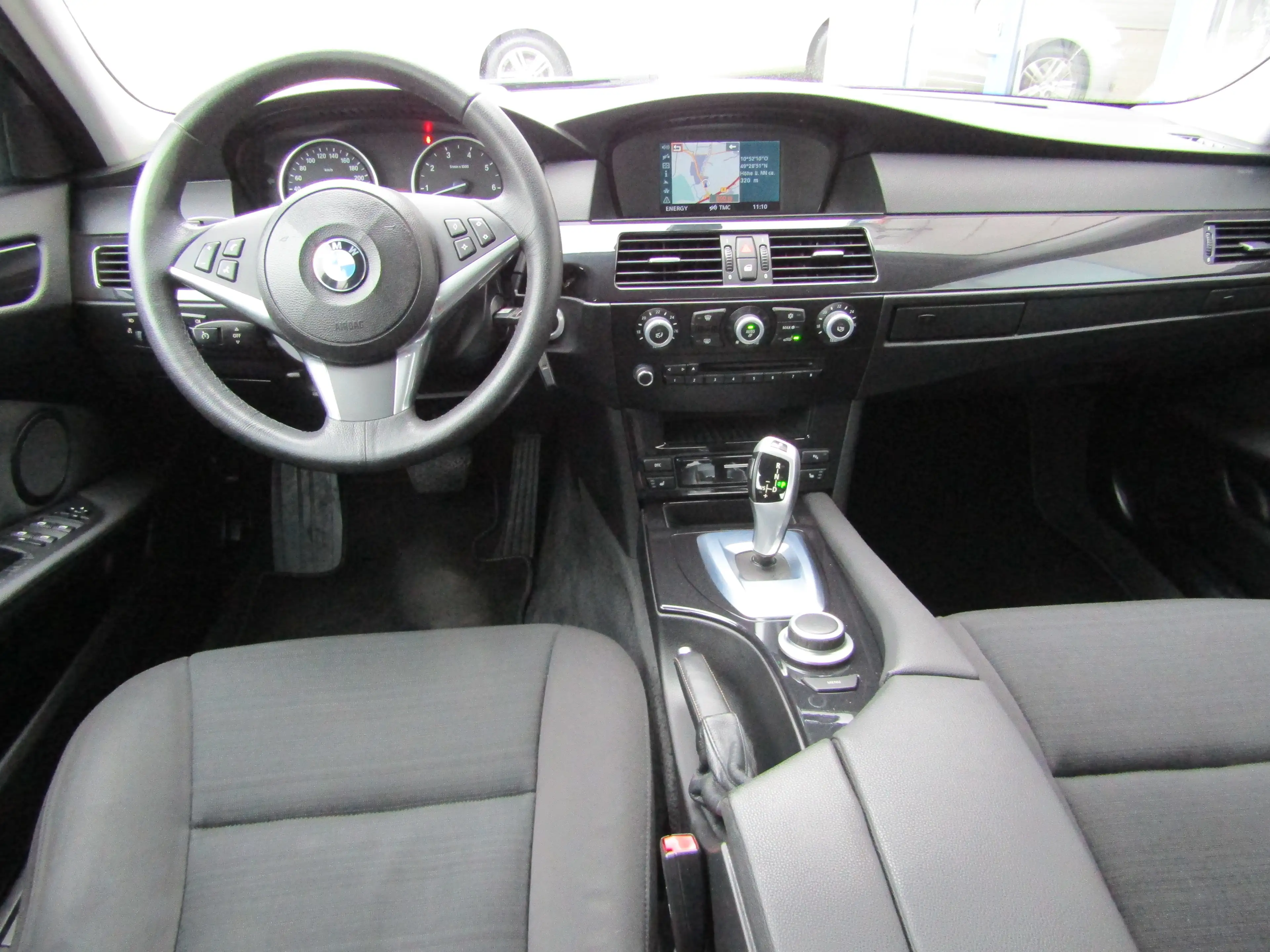 BMW 523 523i Limousine, 8Fach Bereifung, Top Zustand,Schiebedach — photo 7