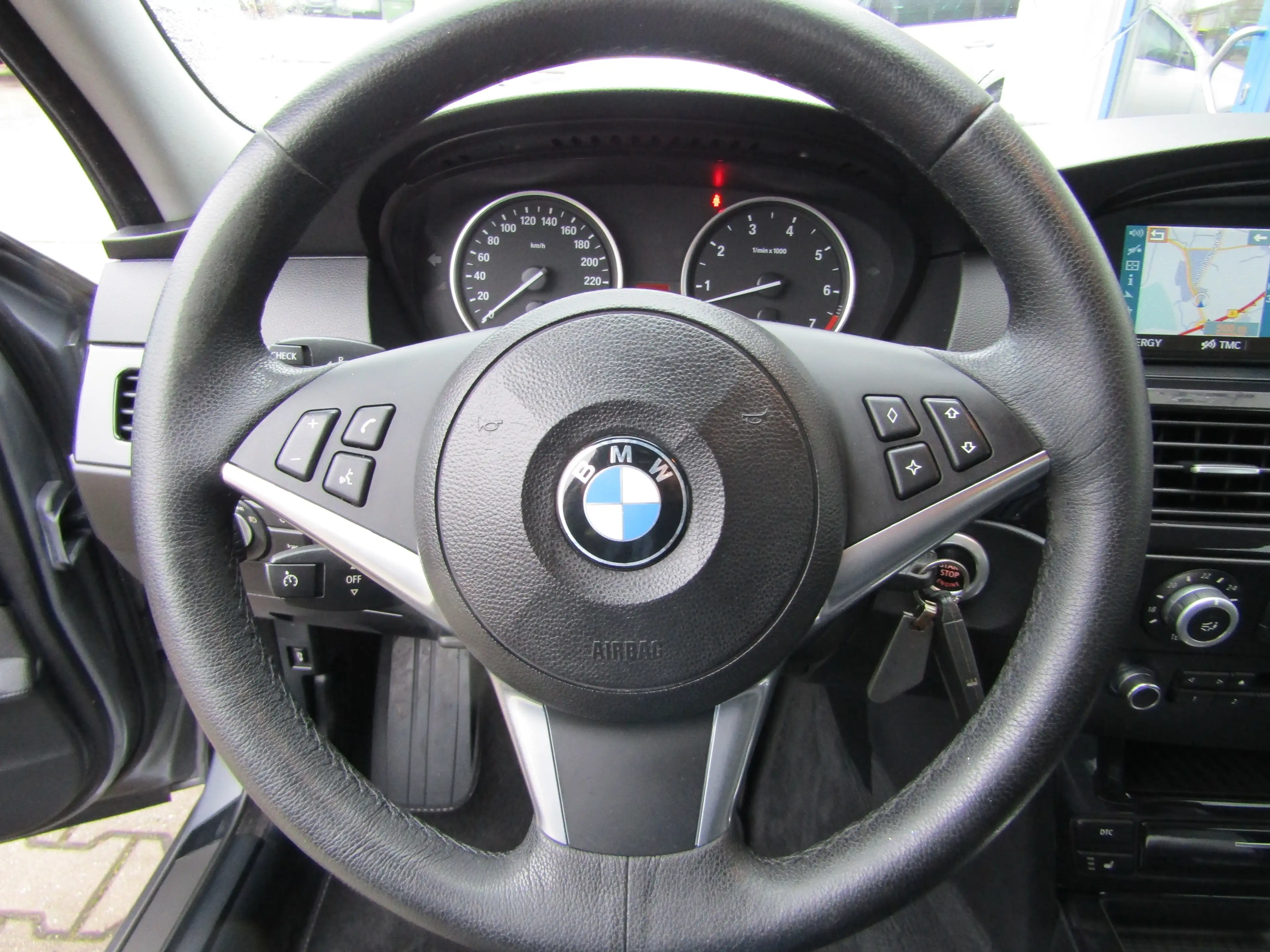 BMW 523 523i Limousine, 8Fach Bereifung, Top Zustand,Schiebedach — photo 8