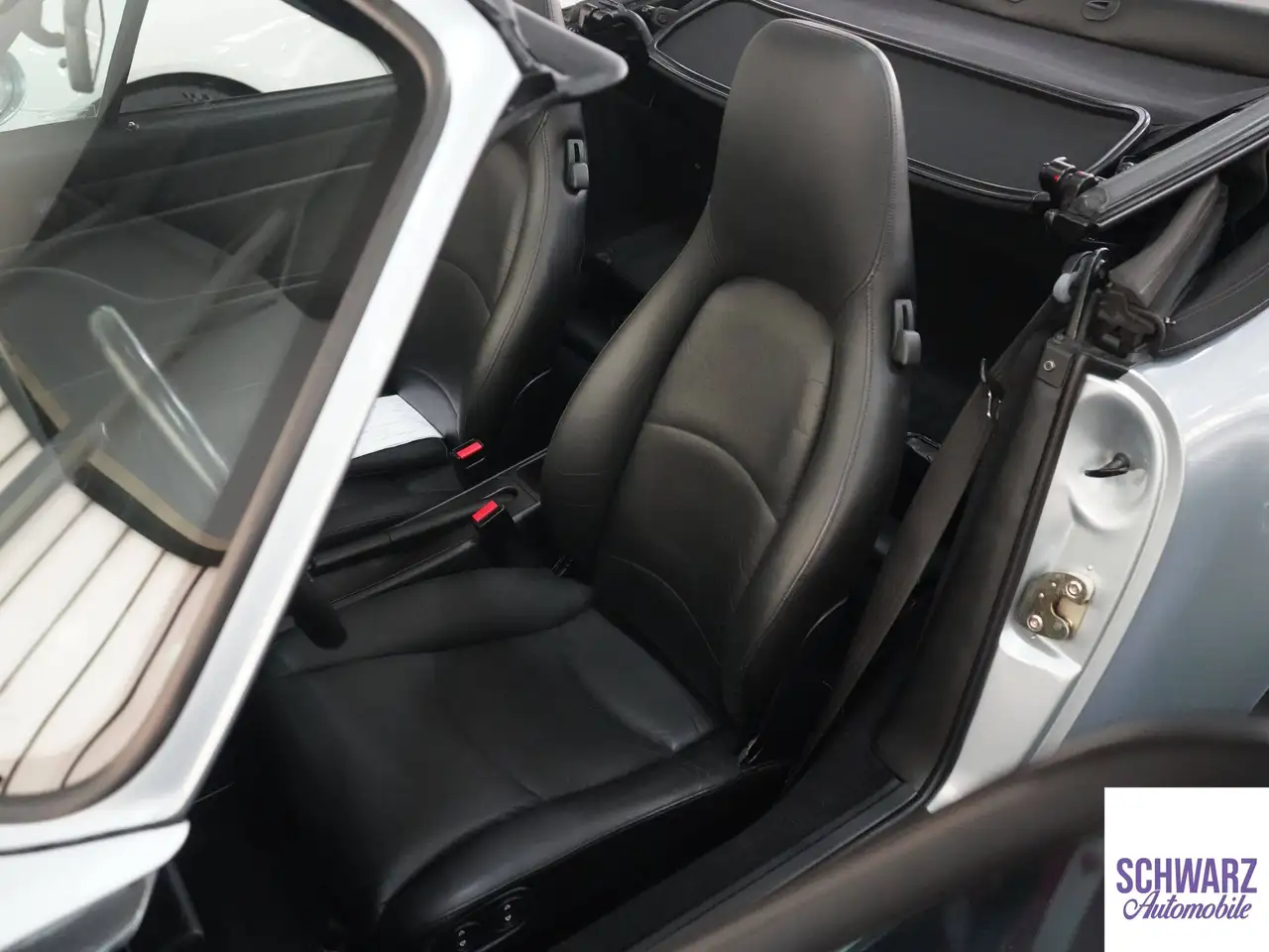 Porsche 993 Cabriolet, foto 12
