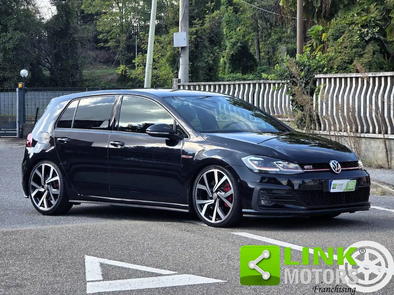 Volkswagen Golf GTI