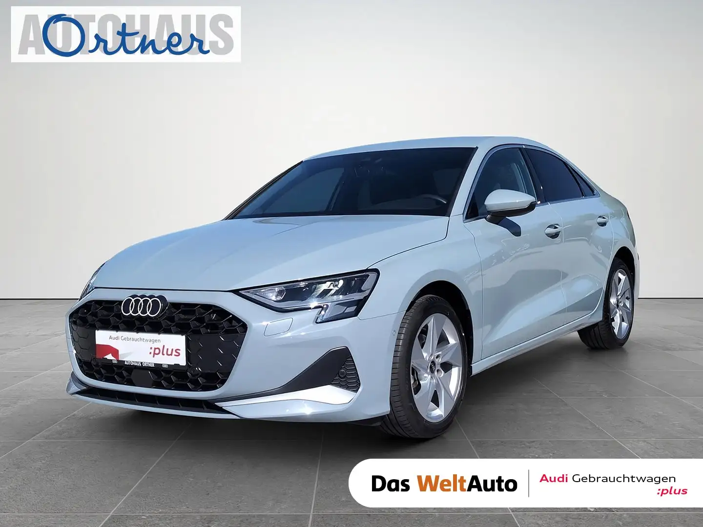 Audi A3 Limousine 35 TFSI advanced Grau - 1