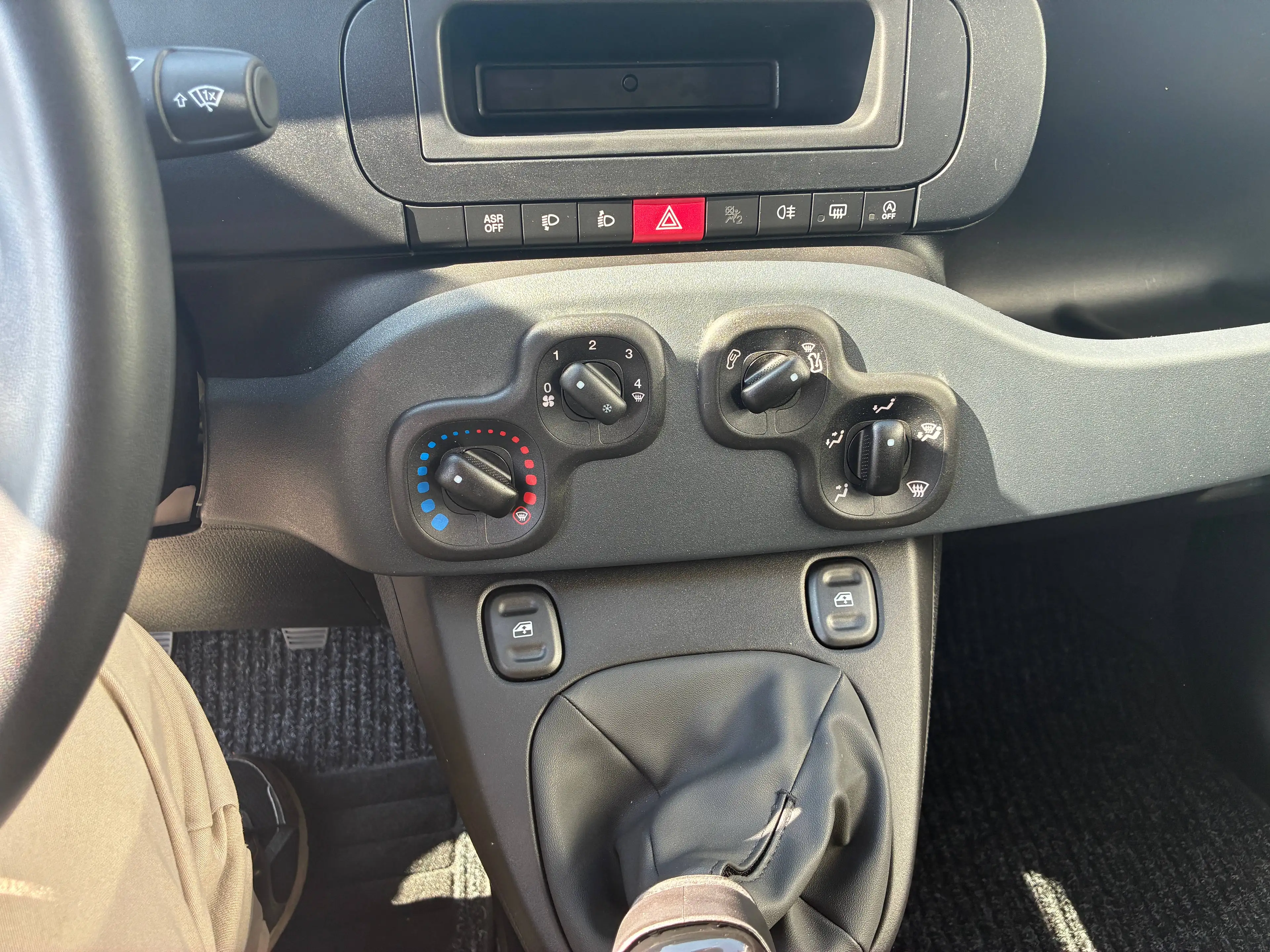 Fiat Pandina 1.0 GSE Hybrid 48 kW Pop — photo 14