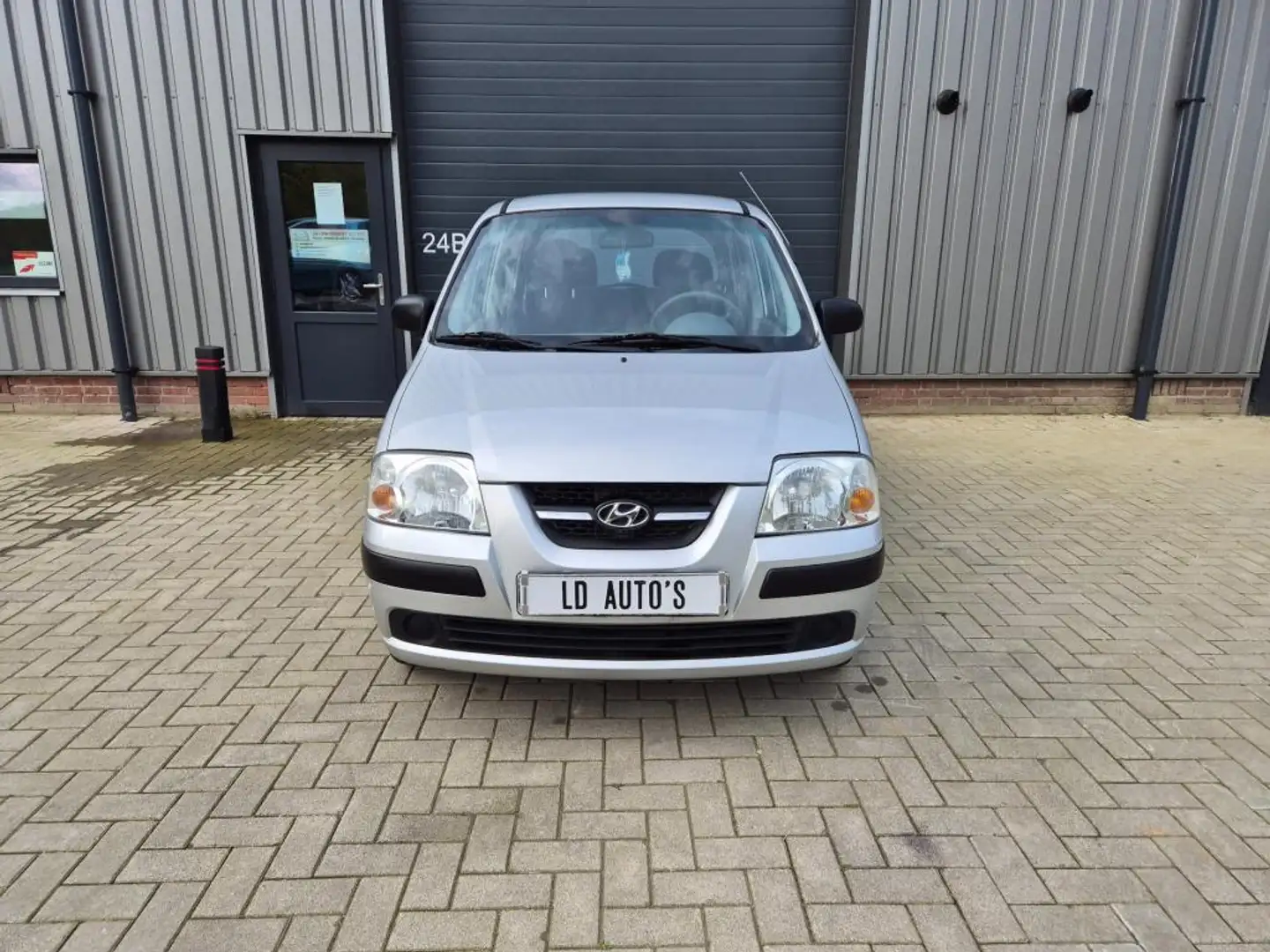 Hyundai Atos 1.1i Active PRIME WEINIG KM NETTE AUTO 2e EIGENAAR Grijs - 2