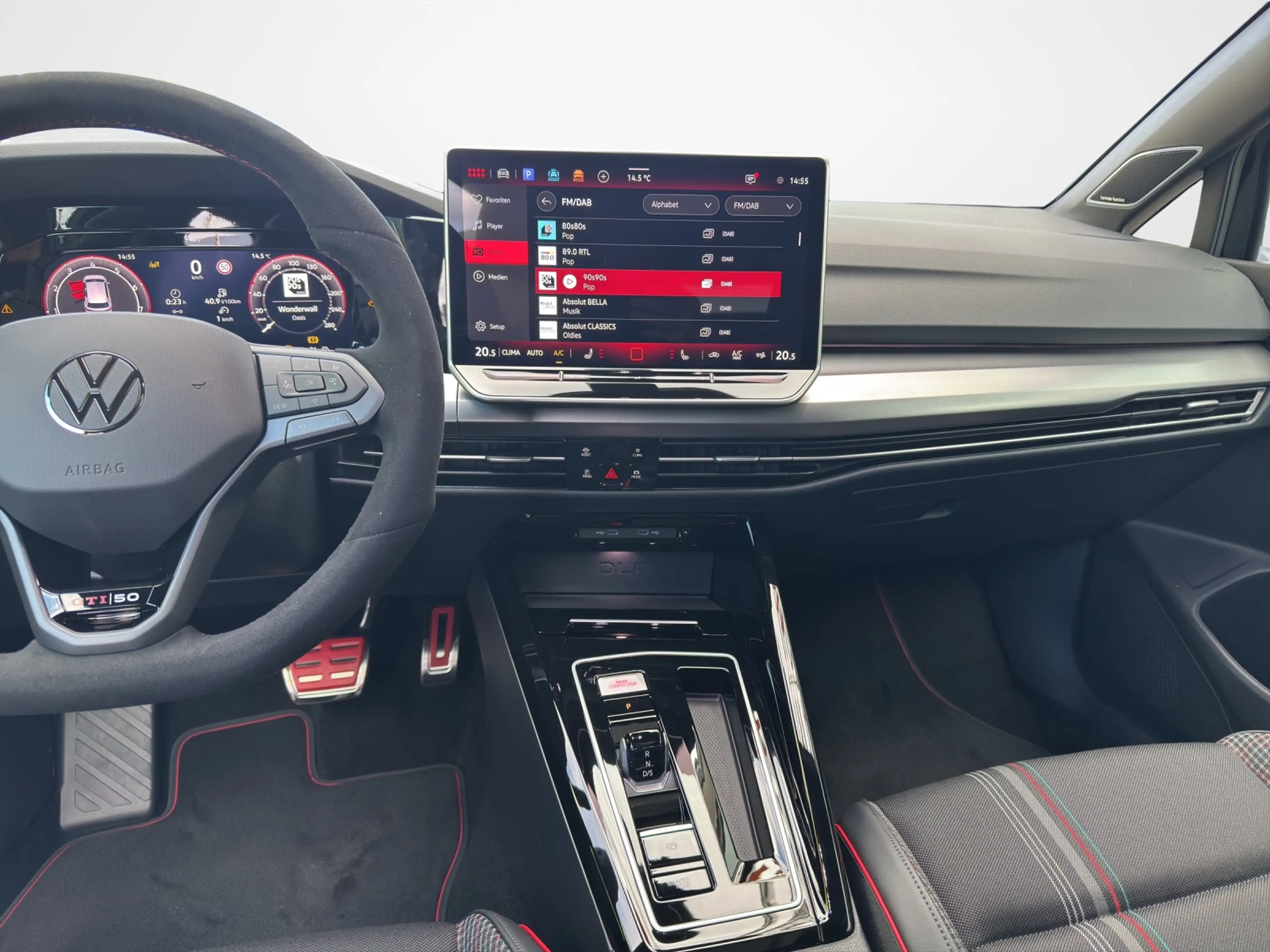 Volkswagen Golf GTI 2.0 TSI DSG 50 EDITION — photo 10