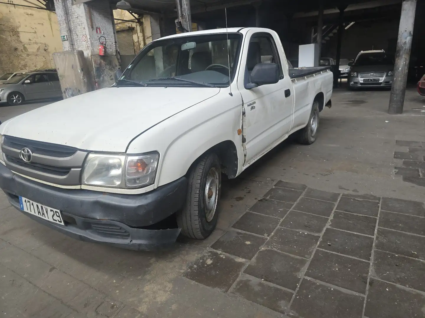 Toyota Hilux 2.5 Turbo D-4D 4WD SR5 - 2