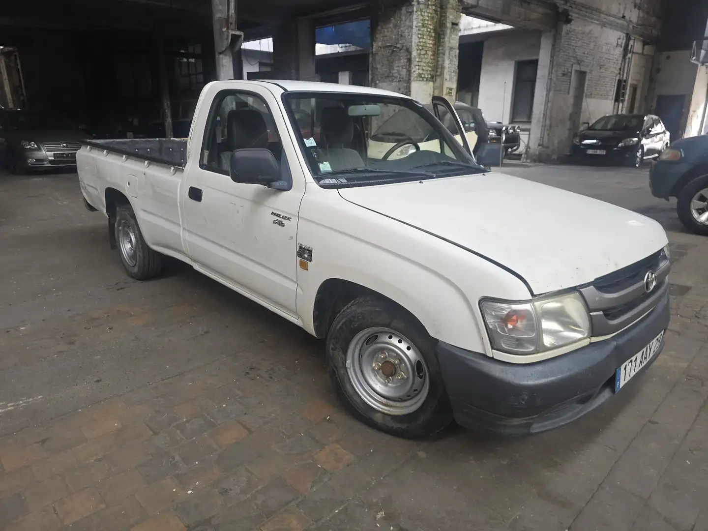 Toyota Hilux 2.5 Turbo D-4D 4WD SR5 - 1