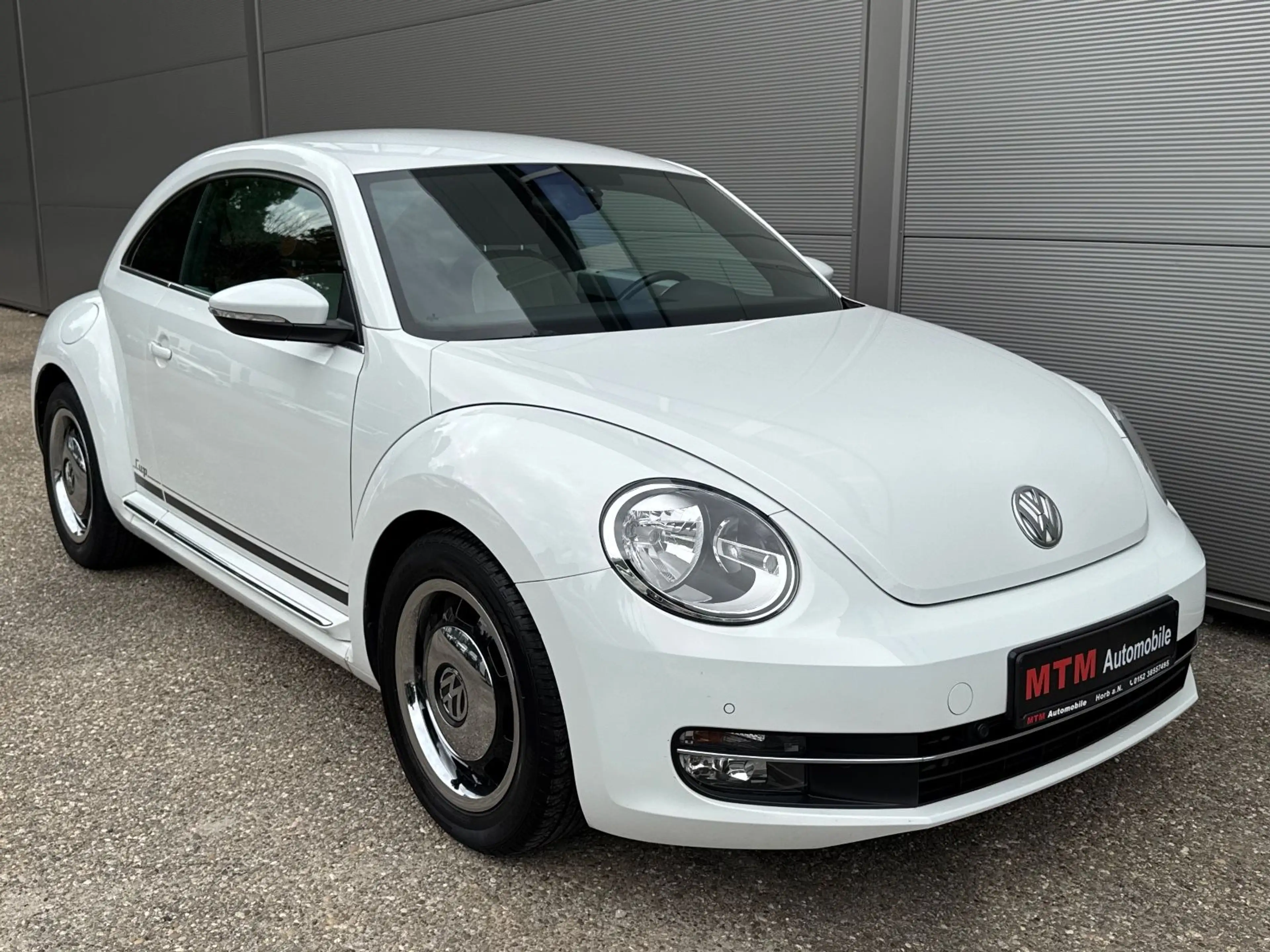 Volkswagen Beetle 1.2 TSI Cup BMT Navi Shz PDC — photo 2