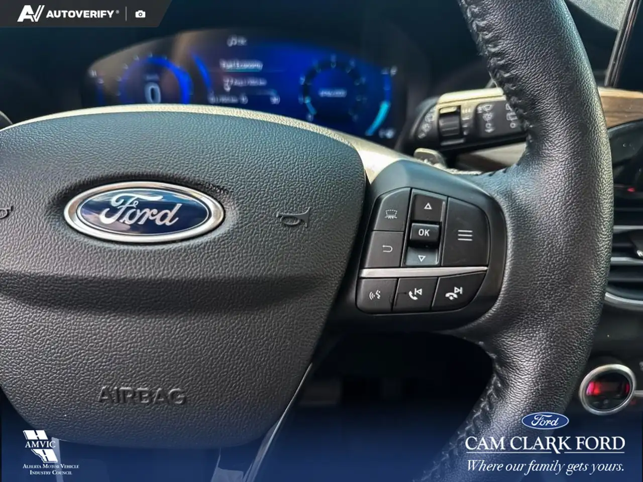 Ford Escape снимка Ford Escape