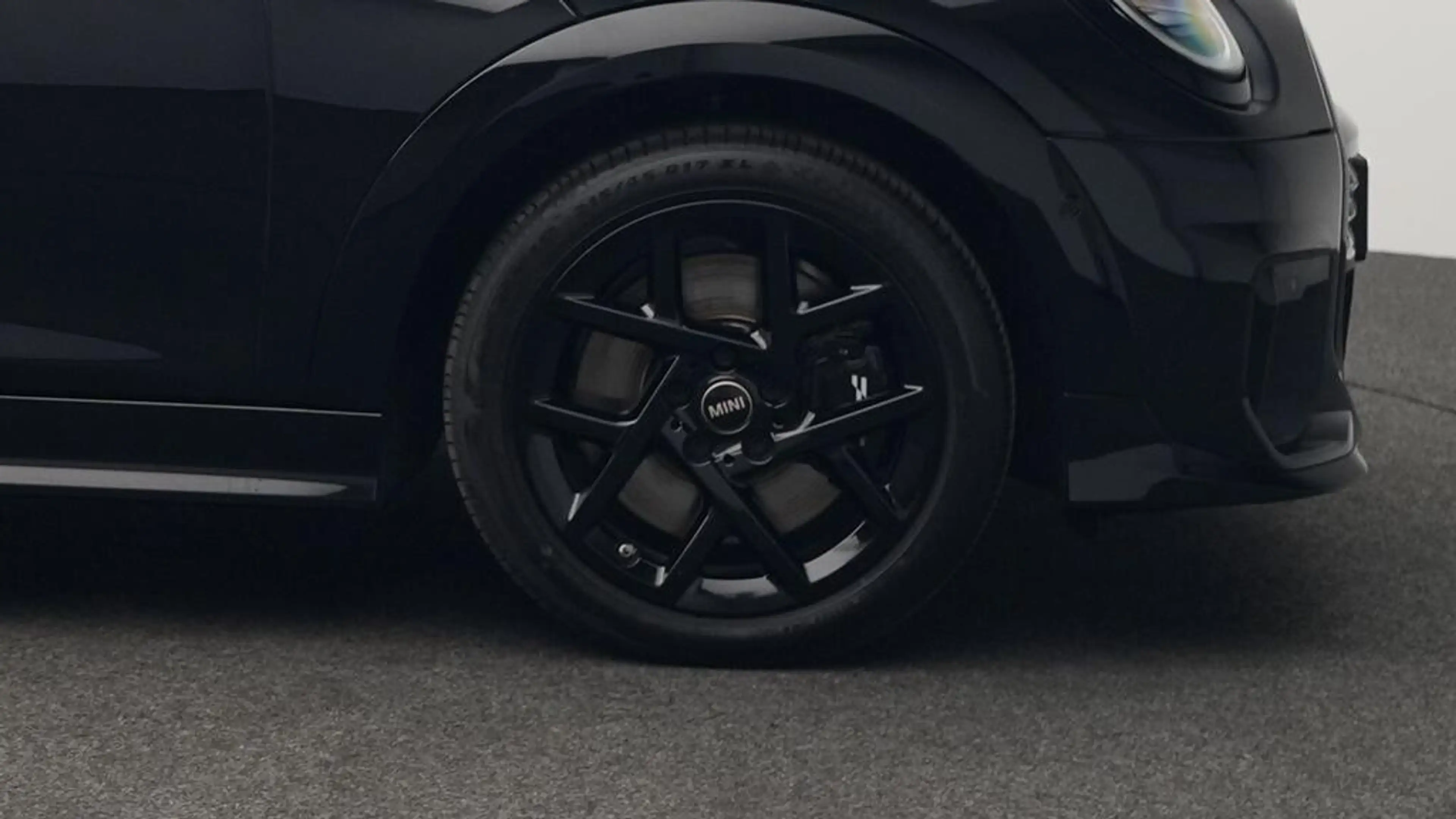MINI Cooper S John Cooper Works Trim — photo 10