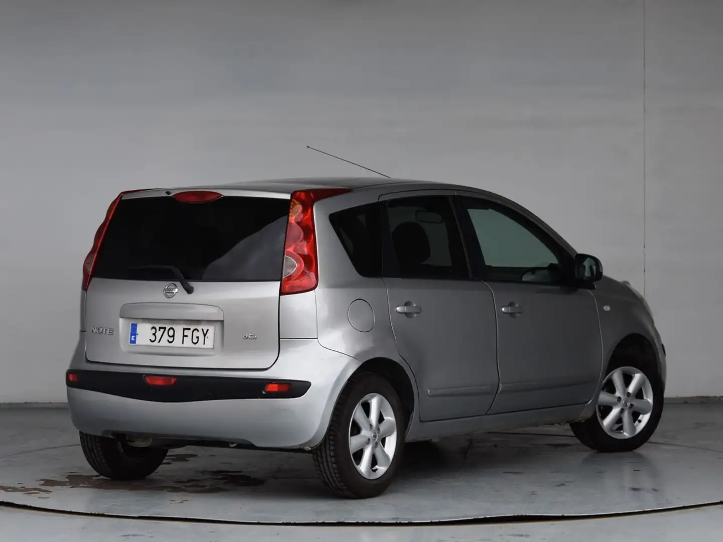 Nissan Note 1.5dCi Acenta 86 Gris - 2