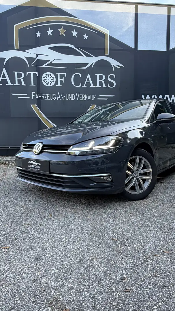 Volkswagen Golf VII 1.6 TDI DSG /LED/PDC/SHZ/Navi/ Ab 193 Euro im Grau - 2