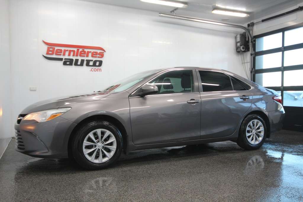 2017 Toyota Camry Sedan