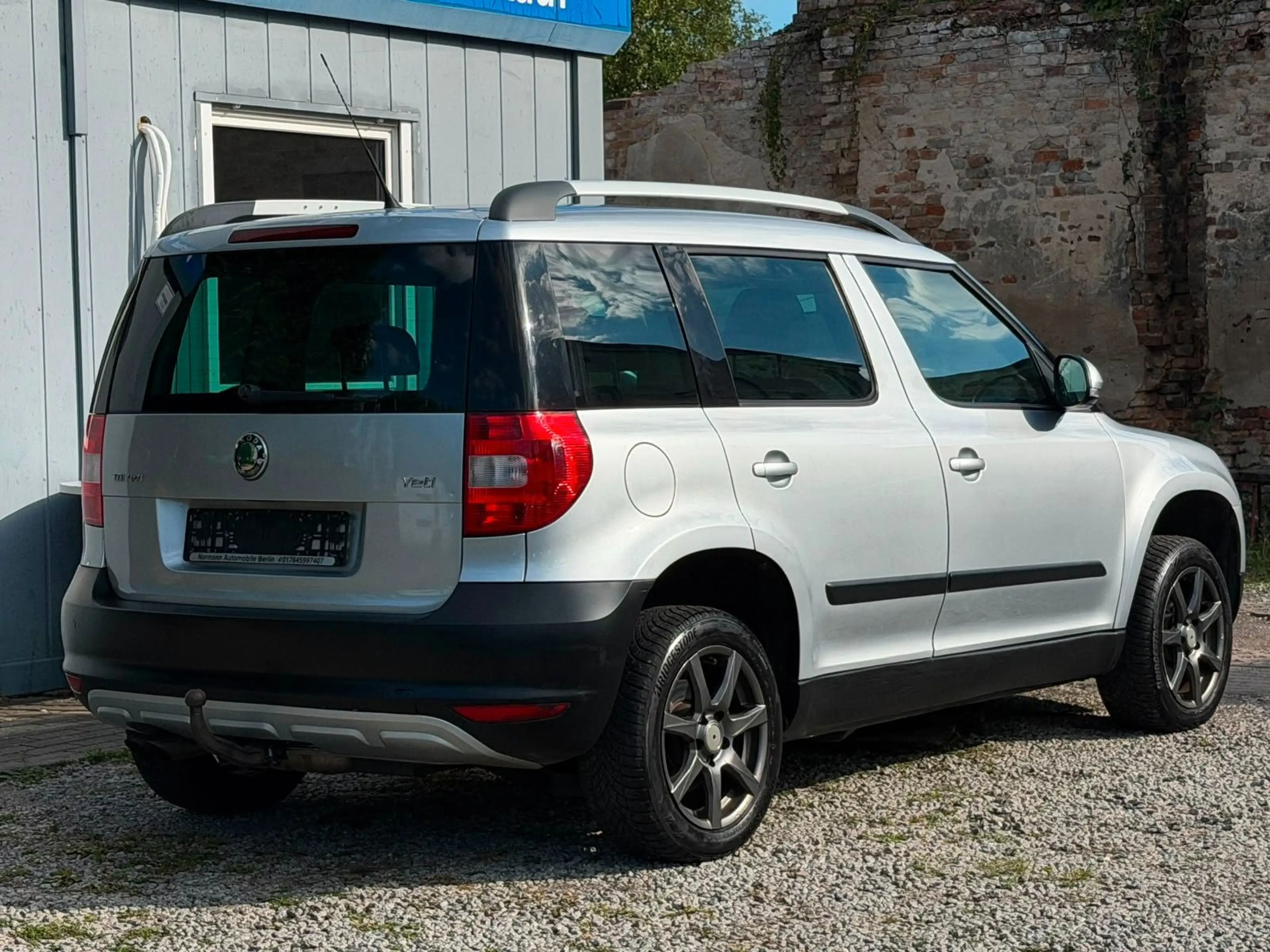 Skoda Yeti 2.0 TDI DSG Ambition Plus Edition 4x4 — photo 10