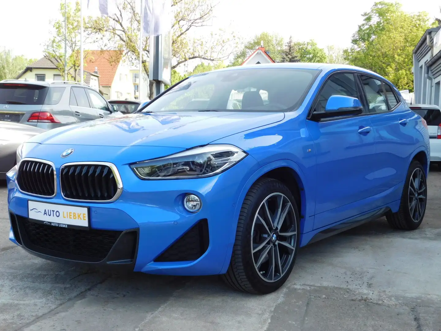 BMW X2 xDrive20d AUT. M Sport NAVI,HIFI,SHZ,HUD,PDC,NR,SH Blue - 1