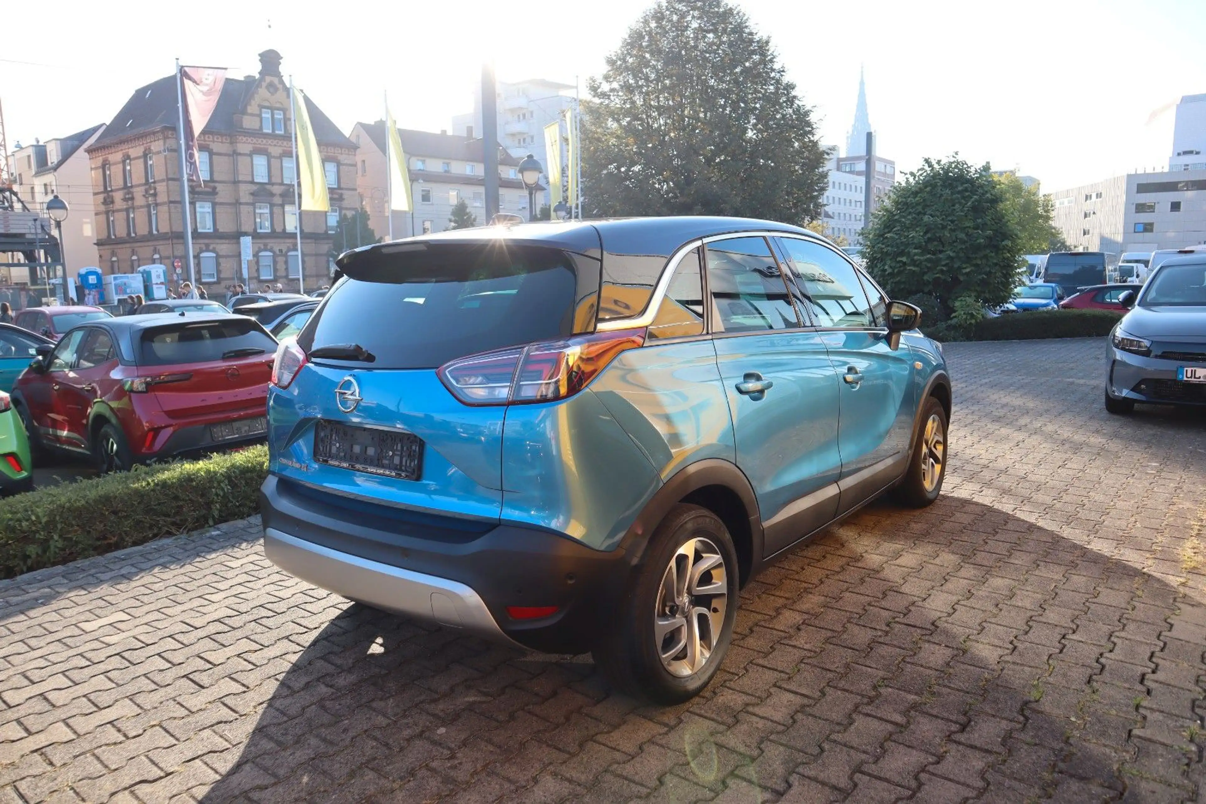 Opel Crossland X Crossland 1.2T AT6 Innovation — photo 2
