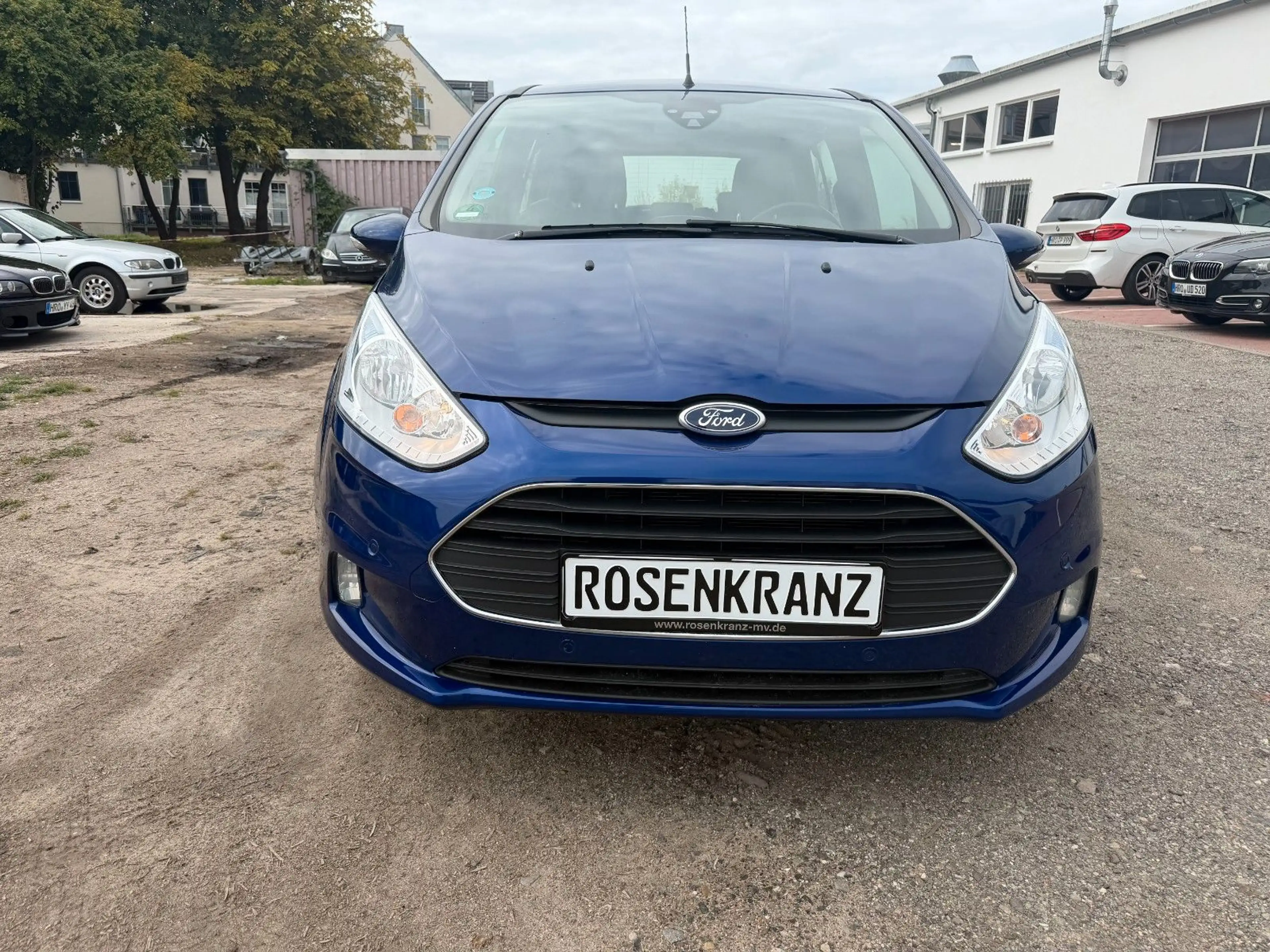 Ford B-Max B-MAX Sync Edition — photo 15