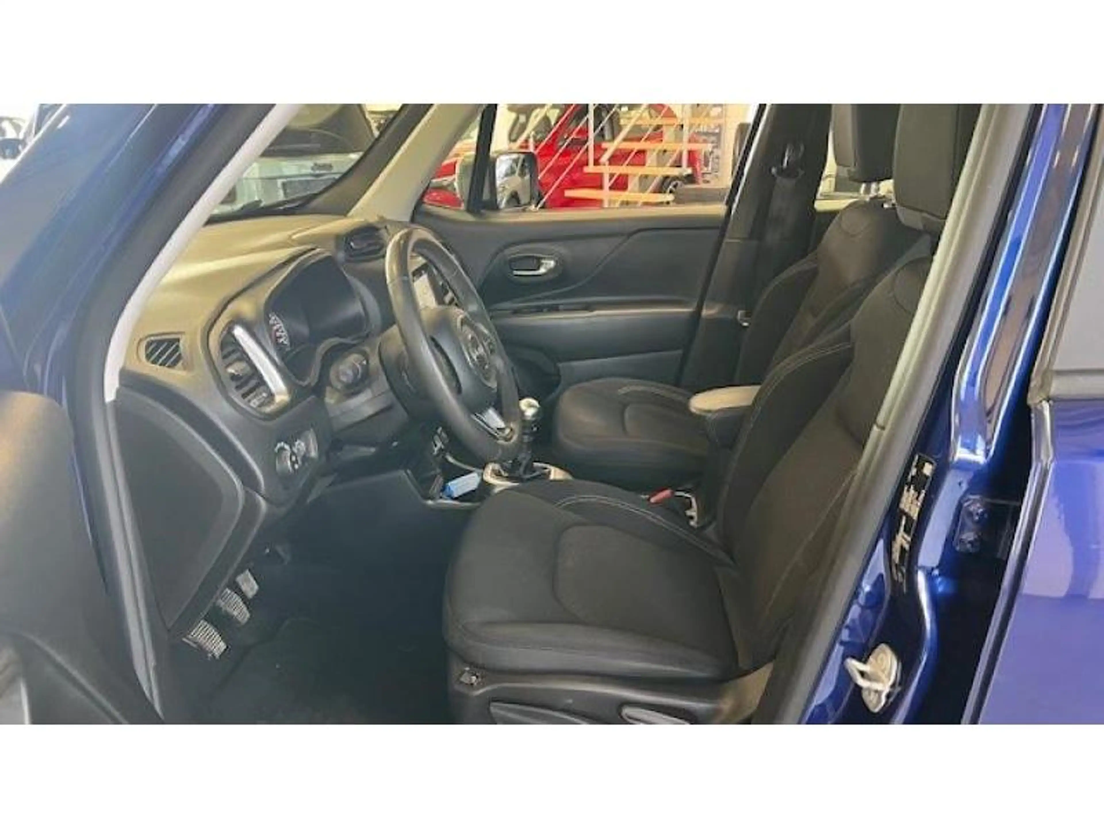 Jeep Renegade 1.6 MJD Limited — photo 8