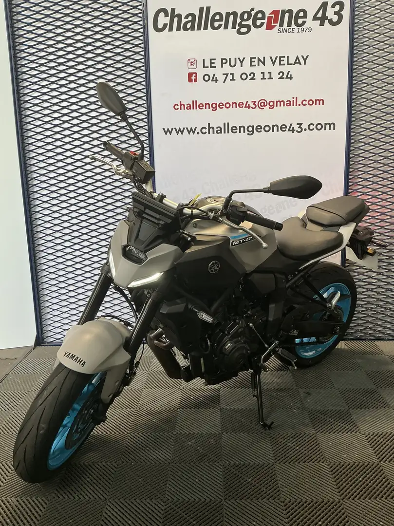 Yamaha MT-07 Grijs - 2
