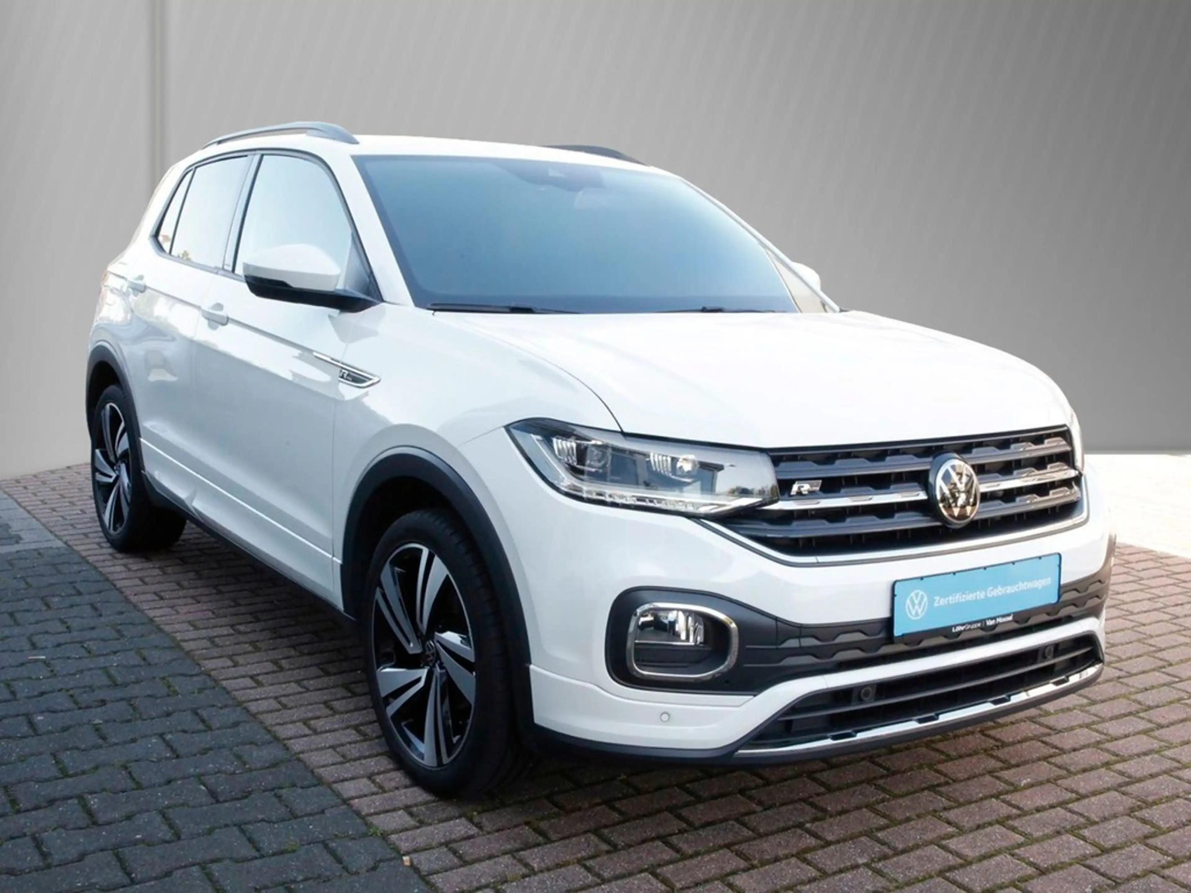 Volkswagen T-Cross 1.5 TSI DSG R-Line 18" ACC Navi SHZ LED — photo 3