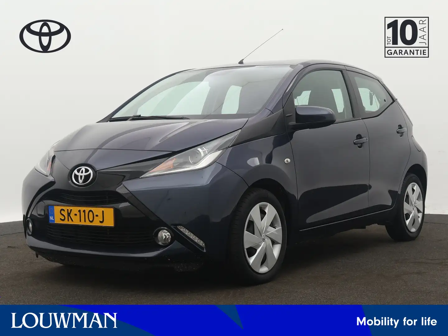 Toyota Aygo 1.0 VVT-i x-nav | Camera | Airco | Blauw - 1