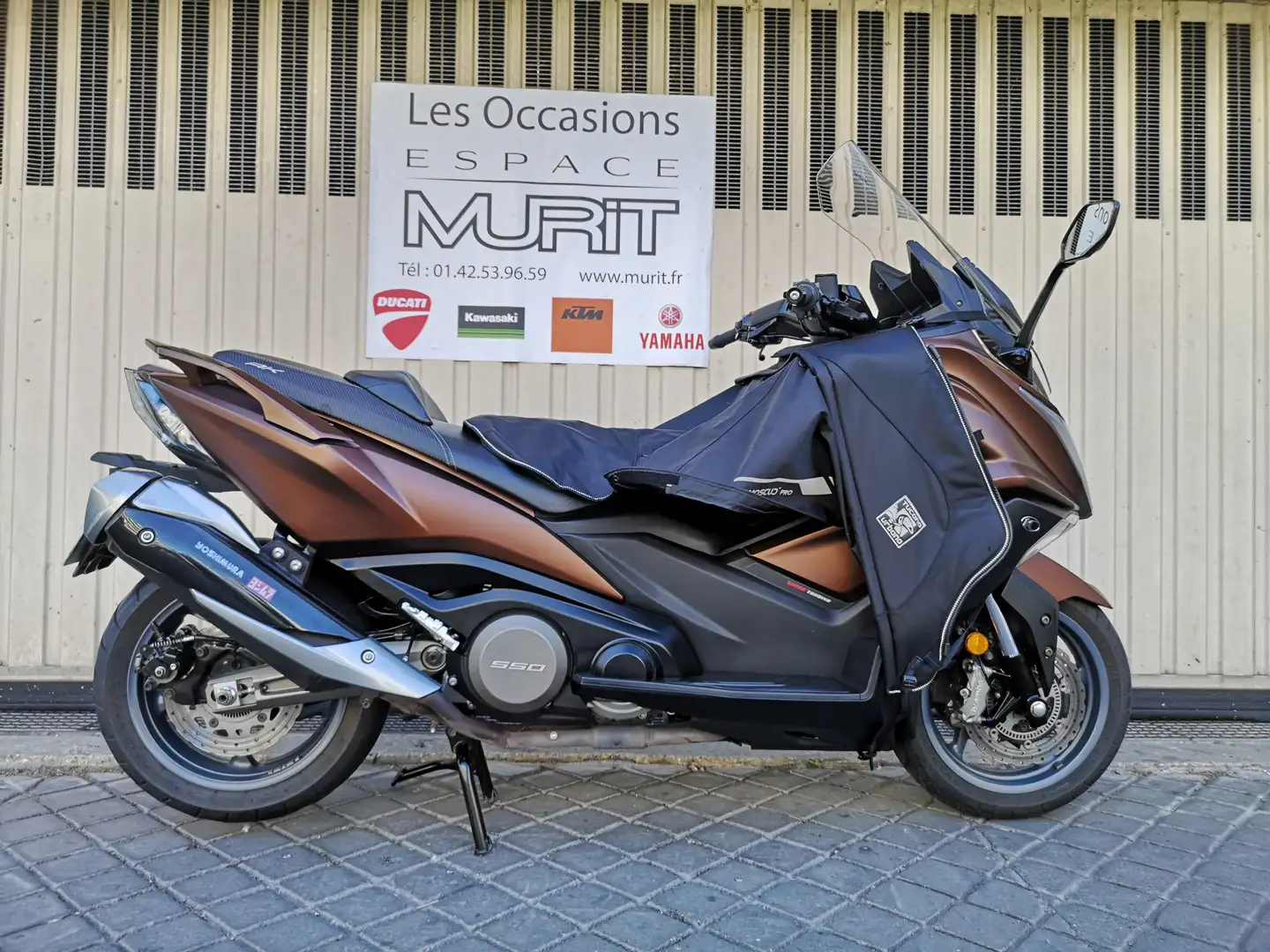 Kymco AK 550 Bruin - 1