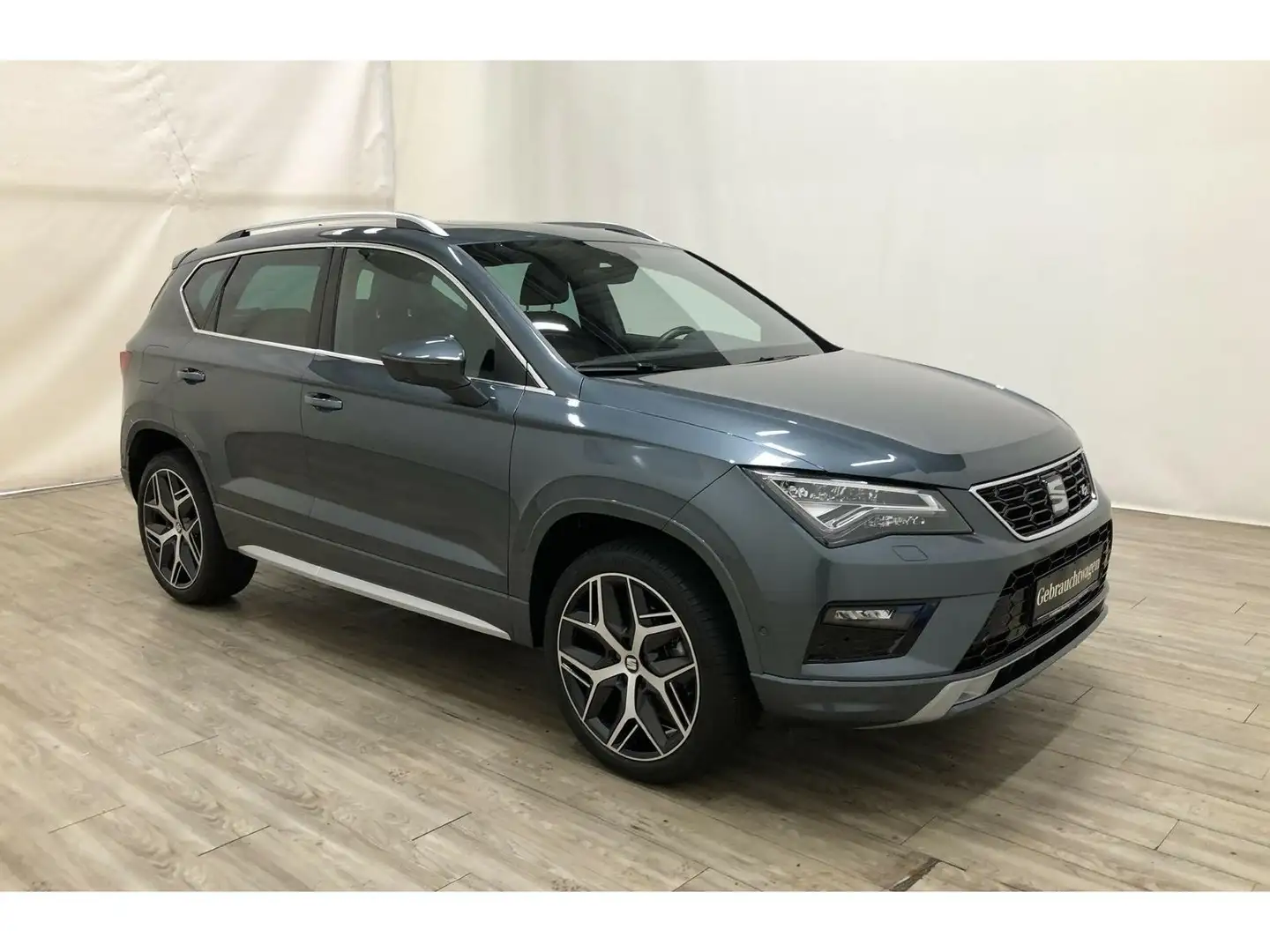 SEAT Ateca 2.0 TDI FR 4Drive *AHK*Navi*SHD*Kamera*PTS Grau - 2