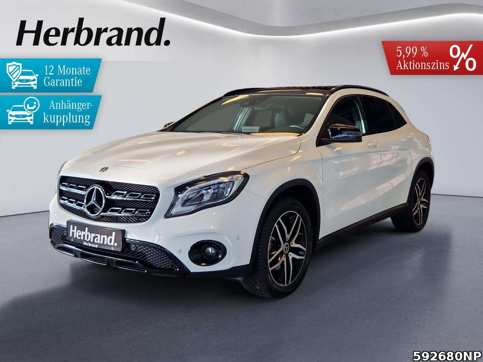 Mercedes-Benz GLA 220
