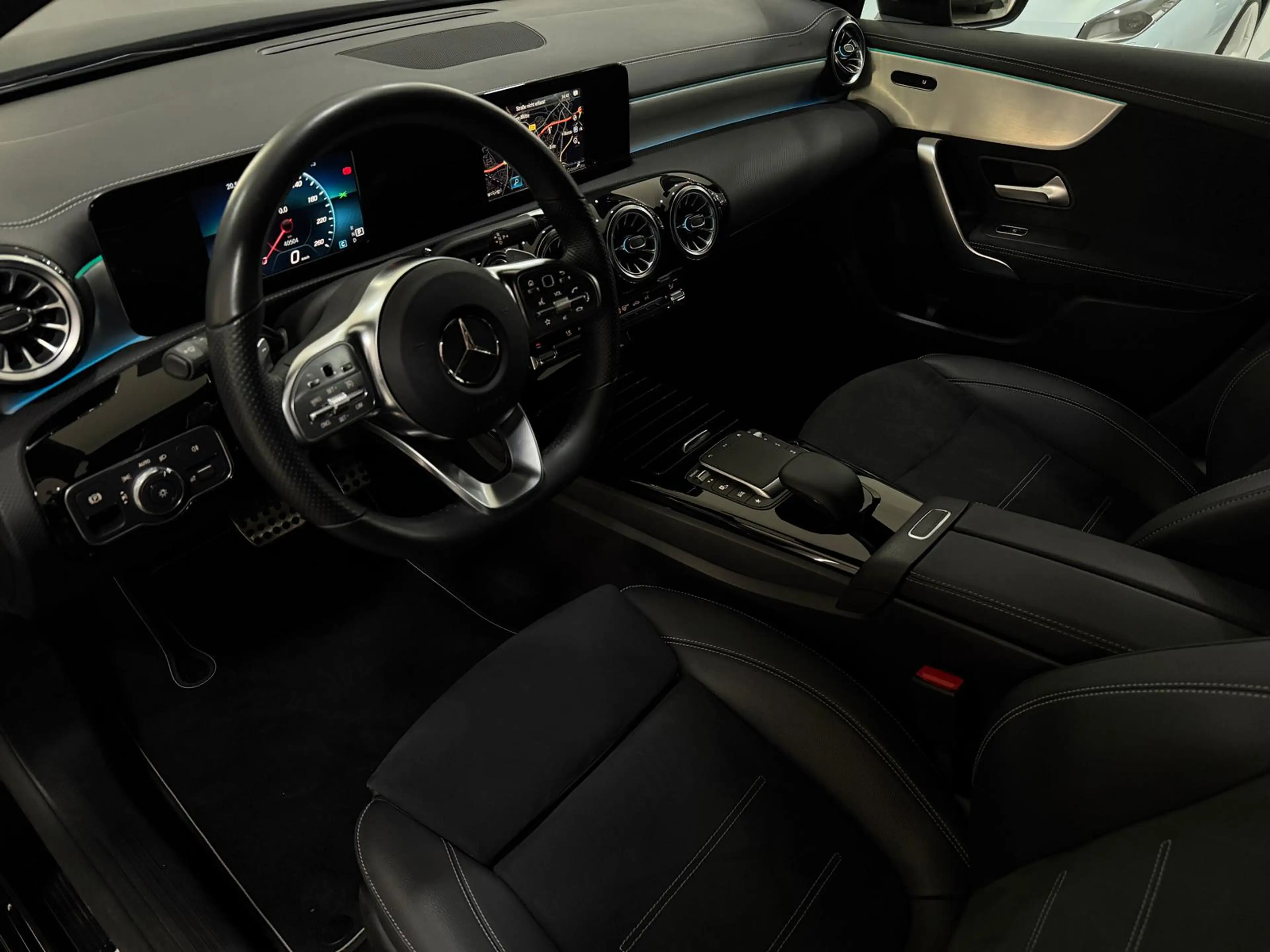 Mercedes-Benz A 180 7G Edition 2021 AMG-LINE*NIGHT*KAM*AMBI* — photo 12
