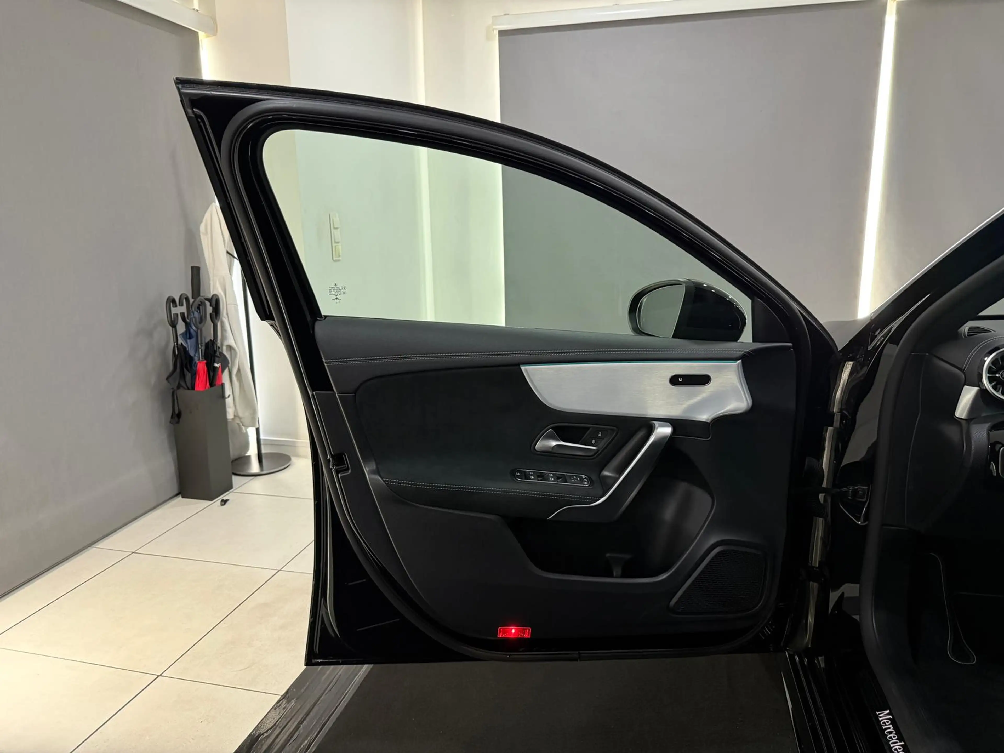 Mercedes-Benz A 180 7G Edition 2021 AMG-LINE*NIGHT*KAM*AMBI* — photo 14