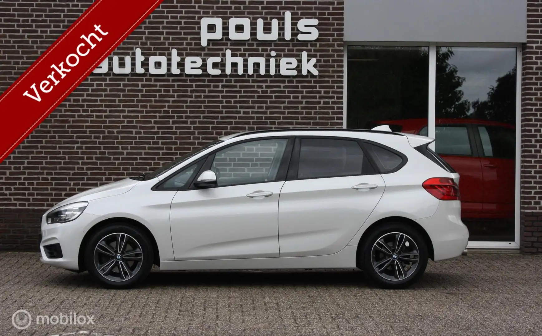 BMW 220 2-serie Active Tourer 220i Exe, leder, Harman Kard Blanc - 2