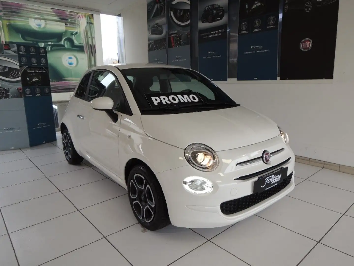 Fiat 500 1.0 Hybrid Club Weiß - 1