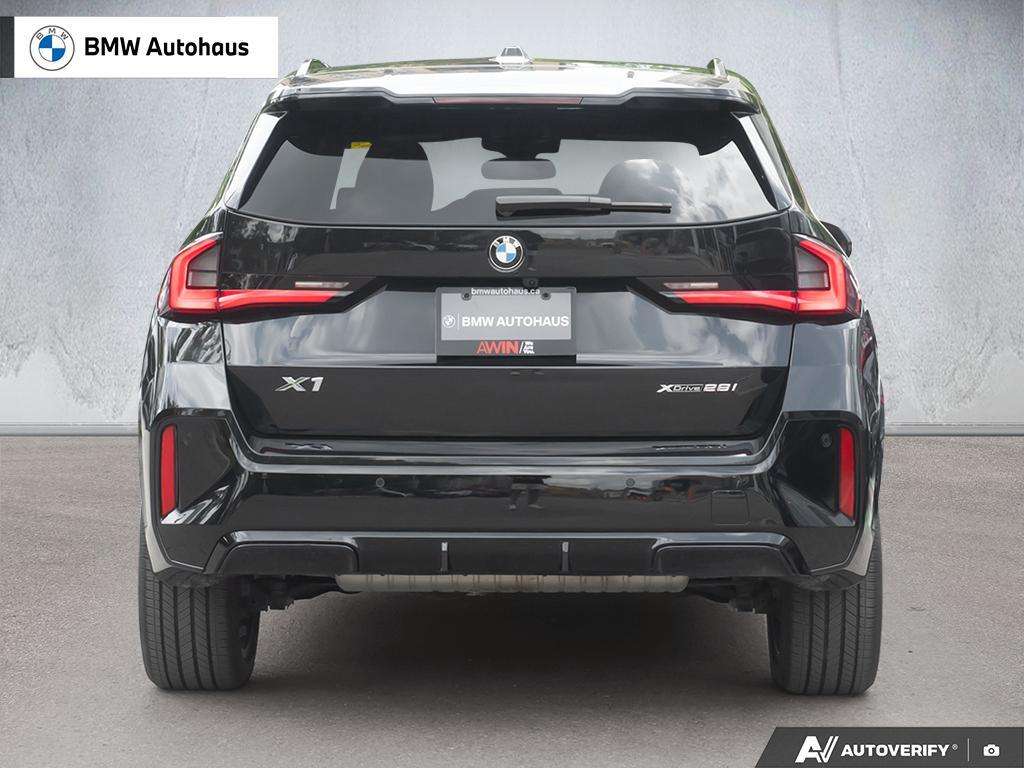 2023 BMW X1 xDrive28i PREMIUM ESSENTIAL | M SPORT | PANORAMA S — снимка 1